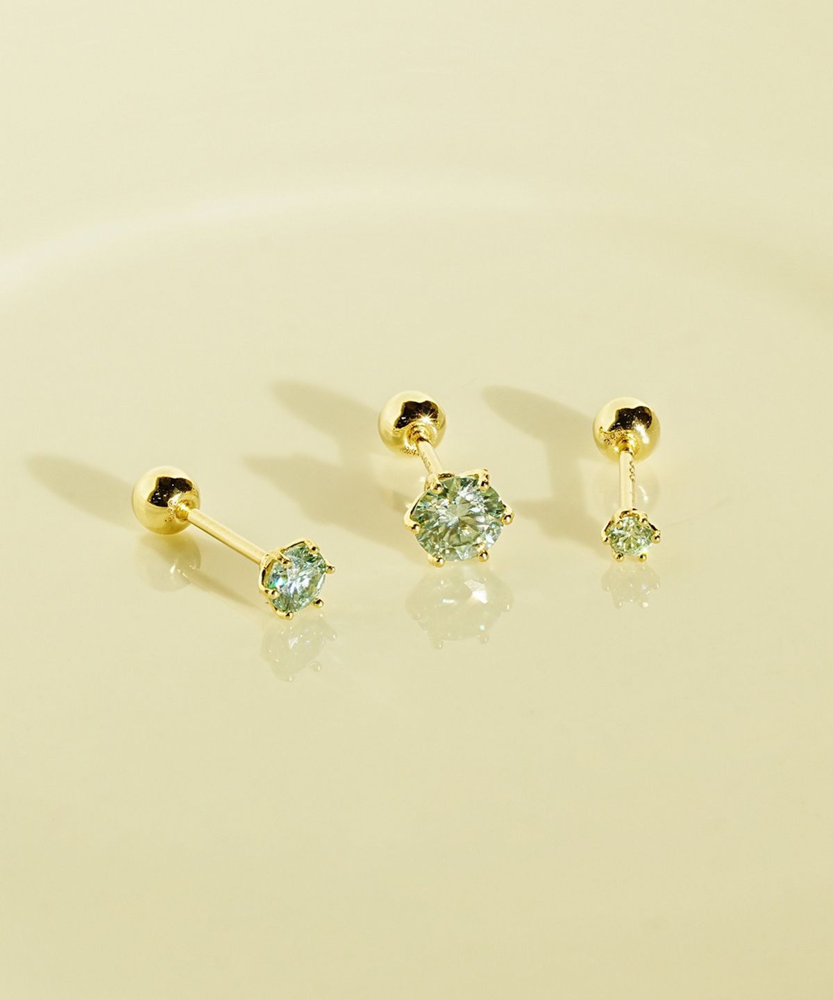 미니멀피어싱(MINIMALPIERCING) 14K 모이사나이트 다이아 아쿠아마린 노블 피어싱 귀걸이