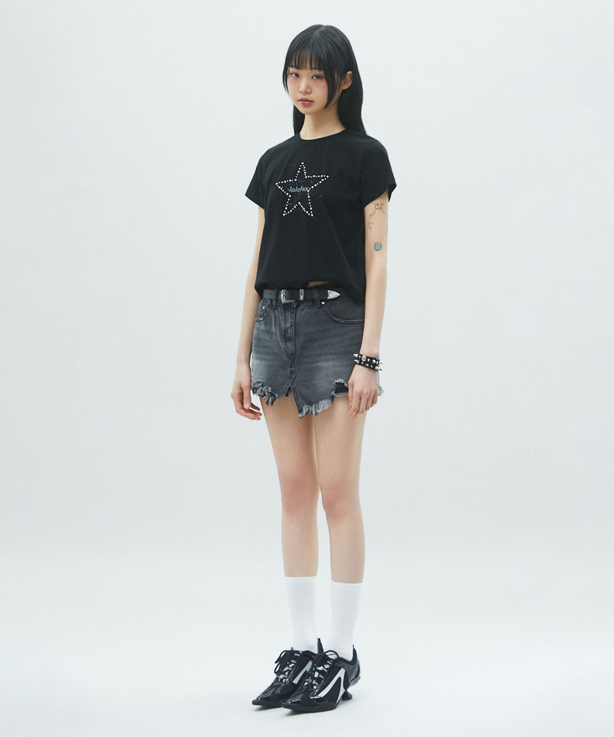 라라폭스(LALAFOX) LALA STAR HOTFIX T-SHIRT 반팔 티셔츠 BLACK BR2CH029
