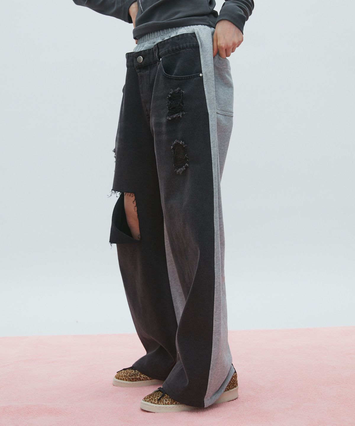 라라폭스(LALAFOX) HALF DENIM HALF SWEAT PANTS 데님 스웻 팬츠 BLACK BR2DP001
