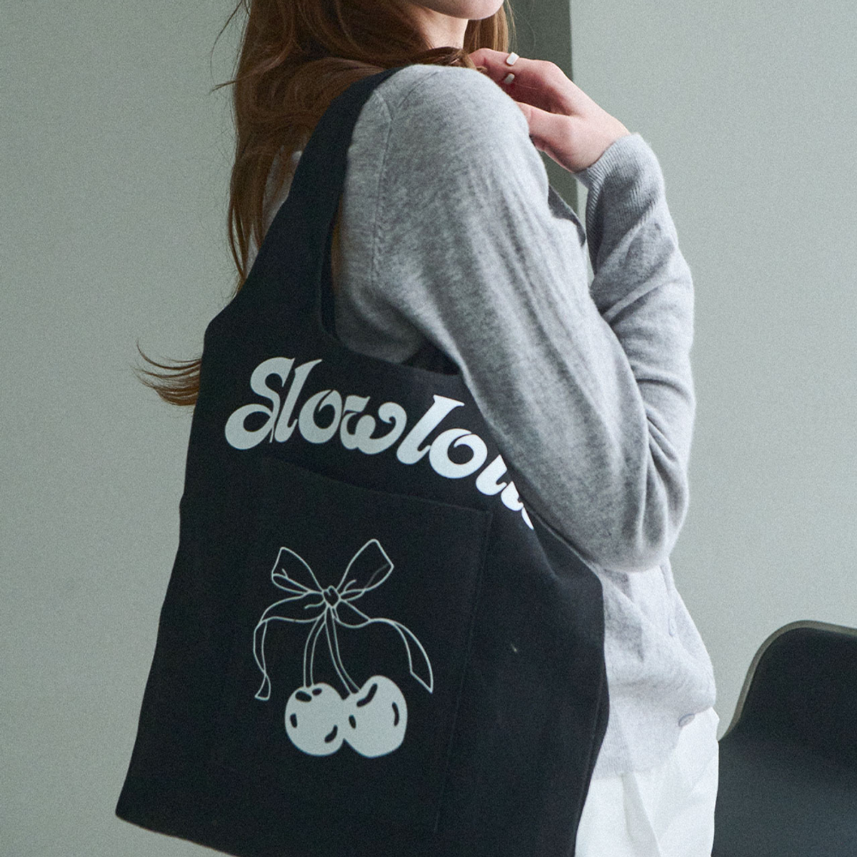 슬로우롤리(SLOWLOLLI) Cherry-printed mini bag_2 Colors
