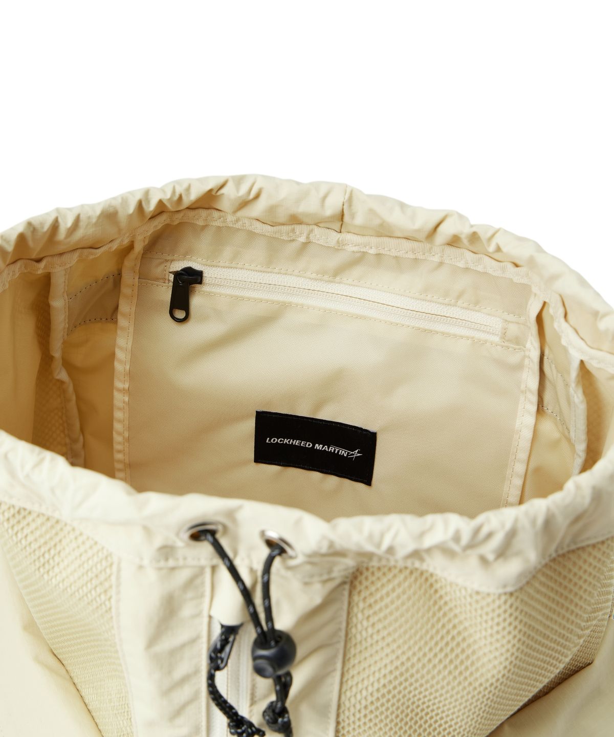 록히드마틴(LOCKHEED MARTIN) DRAW STRING MESH BACKPACK (BEIGE)
