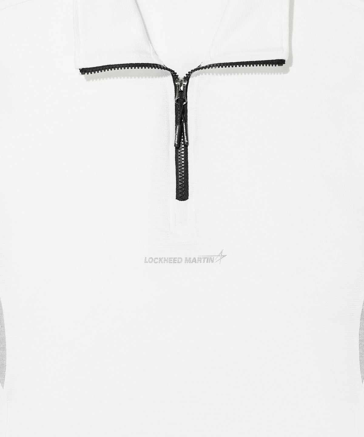 록히드마틴(LOCKHEED MARTIN) SHORTS SLEEVE HALF ZIP-UP TEE (OFF WHITE)