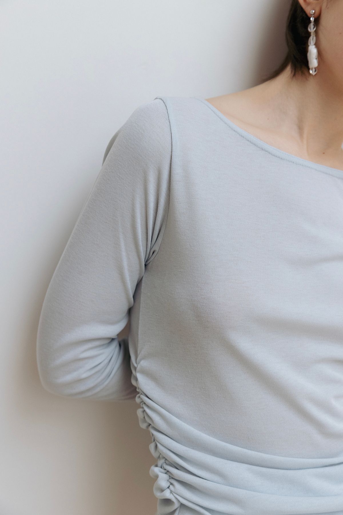 미드앤로우(MIDNLOW) Shirring Detail T-shirts - 2 Colors