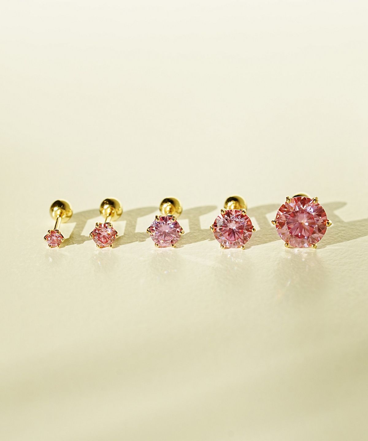 미니멀피어싱(MINIMALPIERCING) 14K 모이사나이트 다이아 핑크 노블 피어싱 귀걸이
