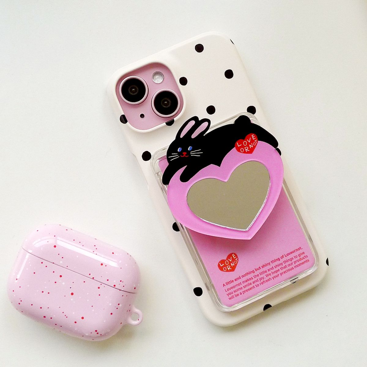 러브오낫(LOVE OR NOT) 맥세이프 미러-카드톡_Black Rabbit Love Magsafe Mirror-Cardtok