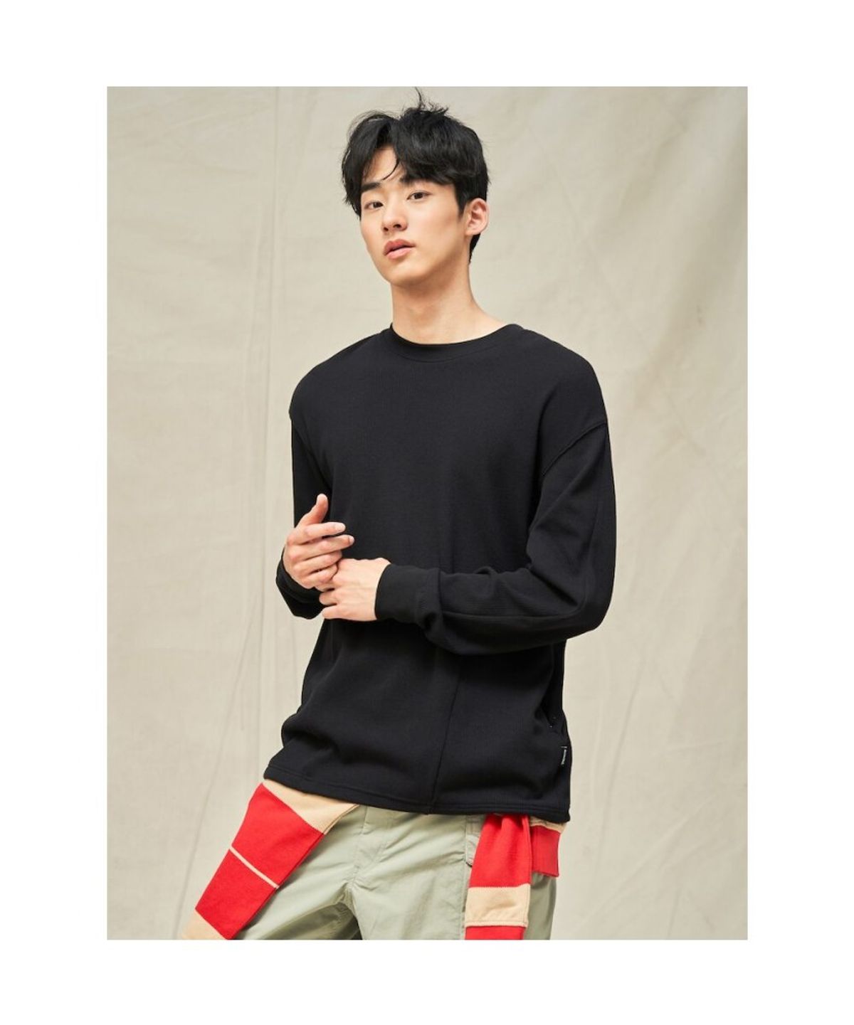 빈폴 멘(BEANPOLE MEN) [BEANPOLEKNAP] 와플 라운드티  블랙 (BC5341N045)