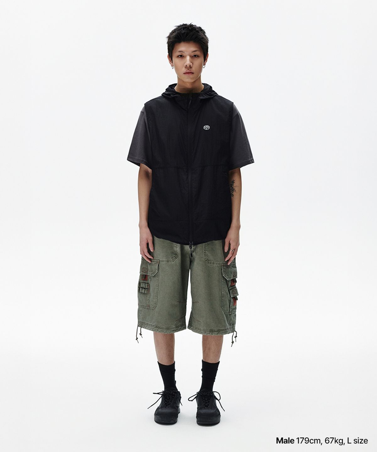 마하그리드(MAHAGRID) ECLIPSE NYLON HOOD VEST BLACK(MG2FSMB966A)