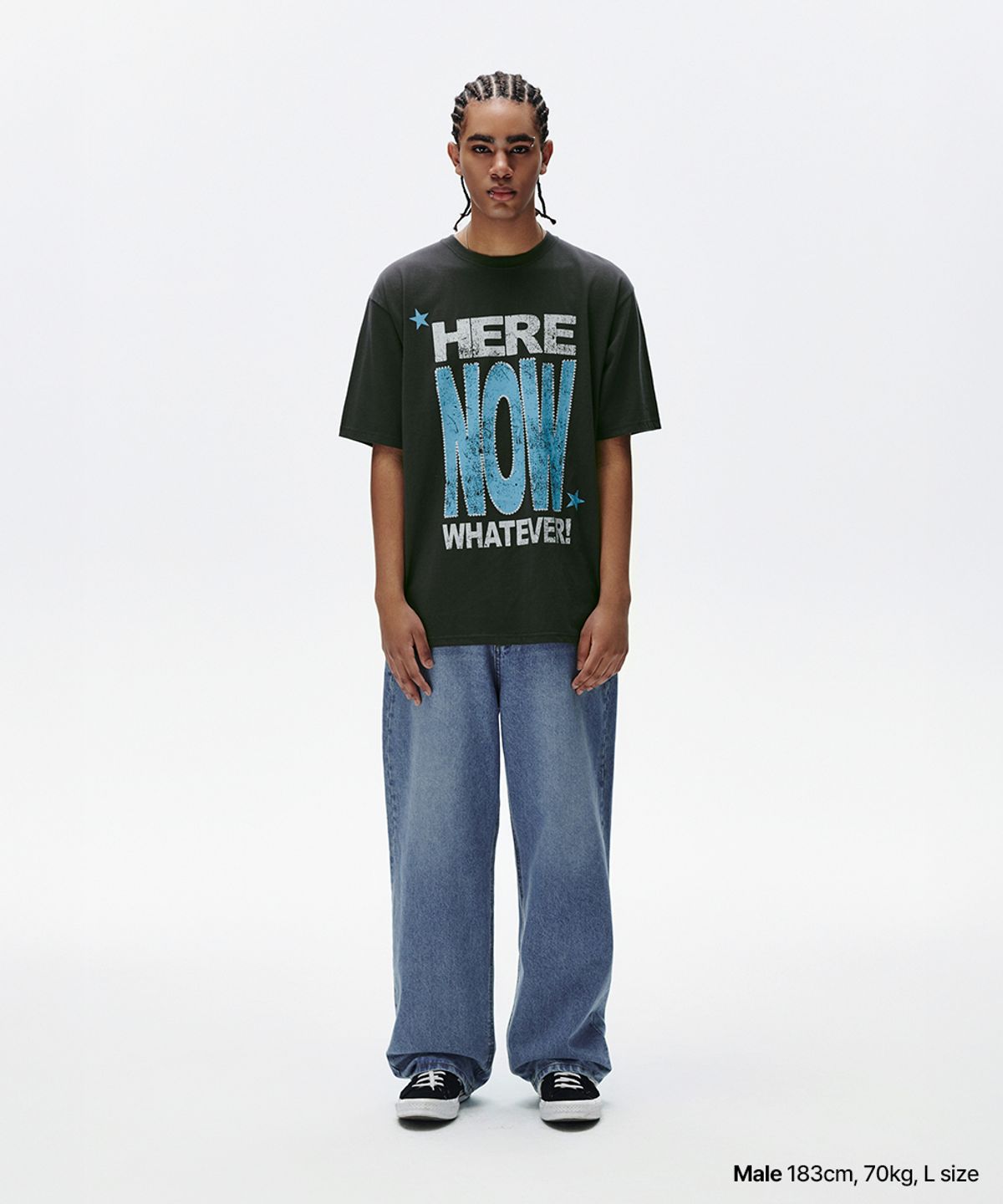 마하그리드(MAHAGRID) HERE NOW TEE CHARCOAL(MG2FMMT519A)