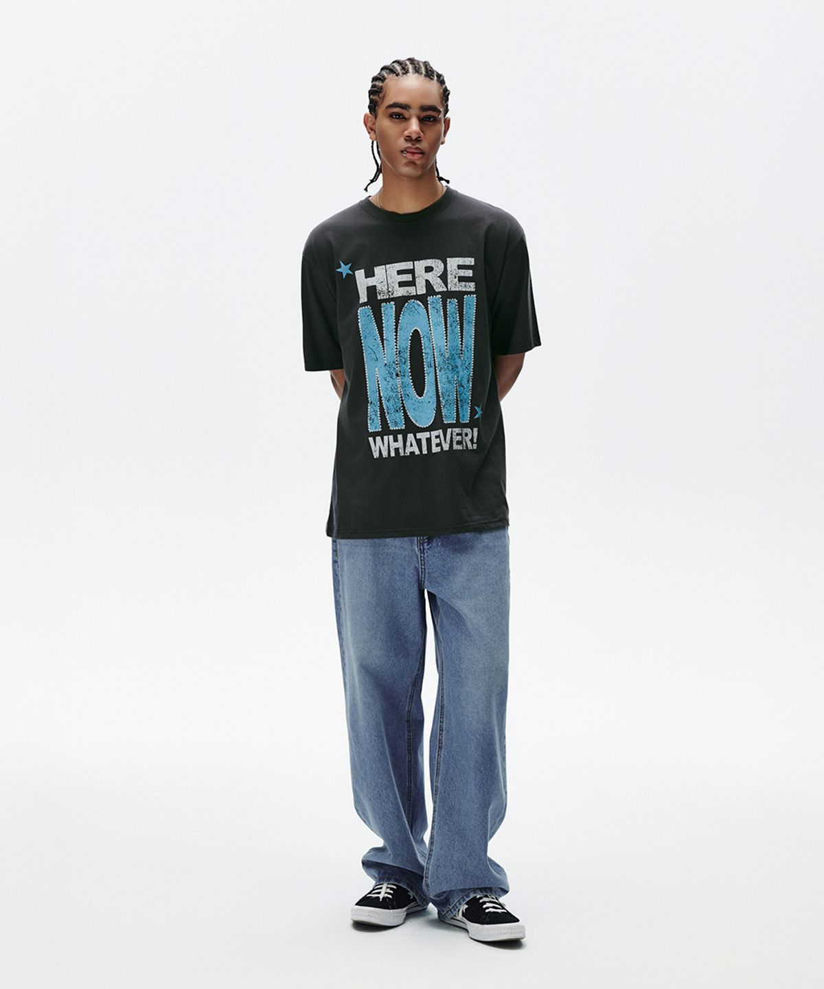 마하그리드(MAHAGRID) HERE NOW TEE CHARCOAL(MG2FMMT519A)
