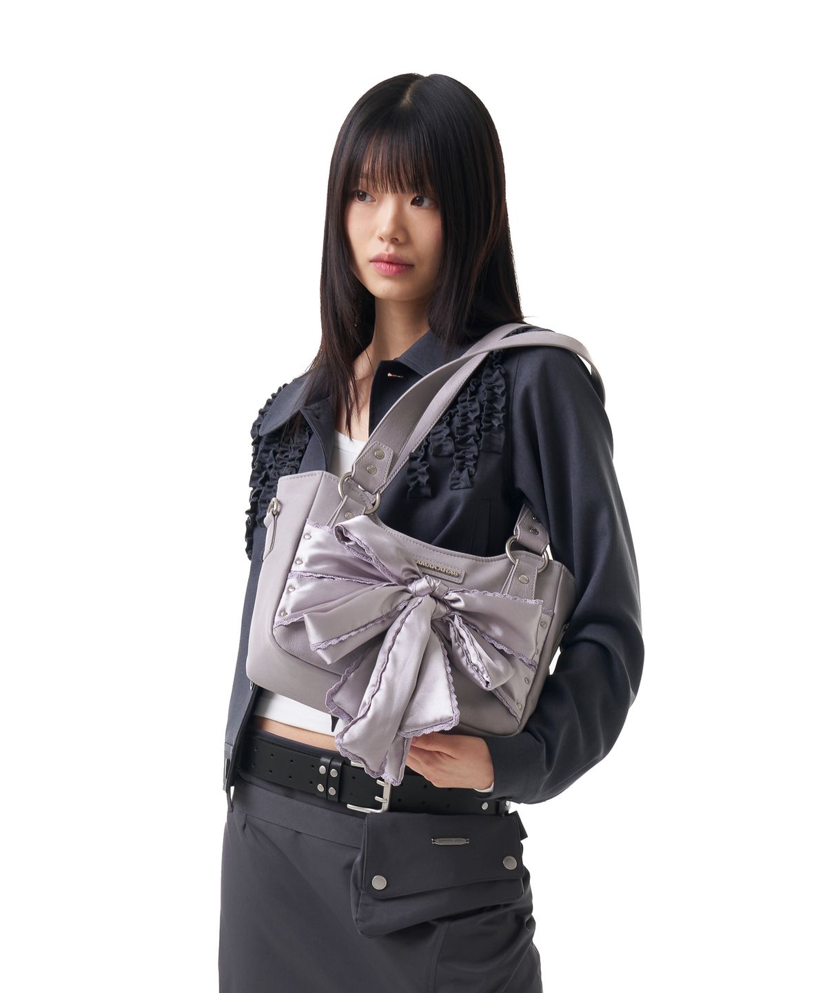 이우가마카라스(IUGAMAKARAS) Laced Ribbon Leather Shoulder Bag (Light Purple)