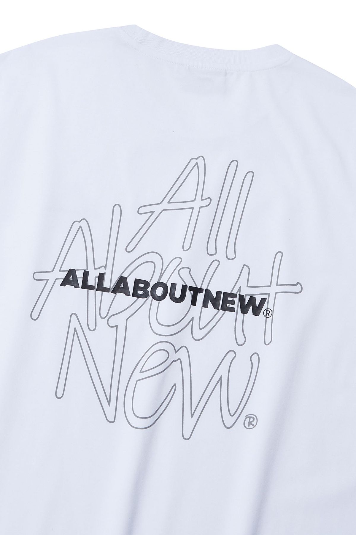 올어바웃뉴(ALL ABOUT NEW) 시그니처 로고 반팔 화이트 ANZ2TR36AWH