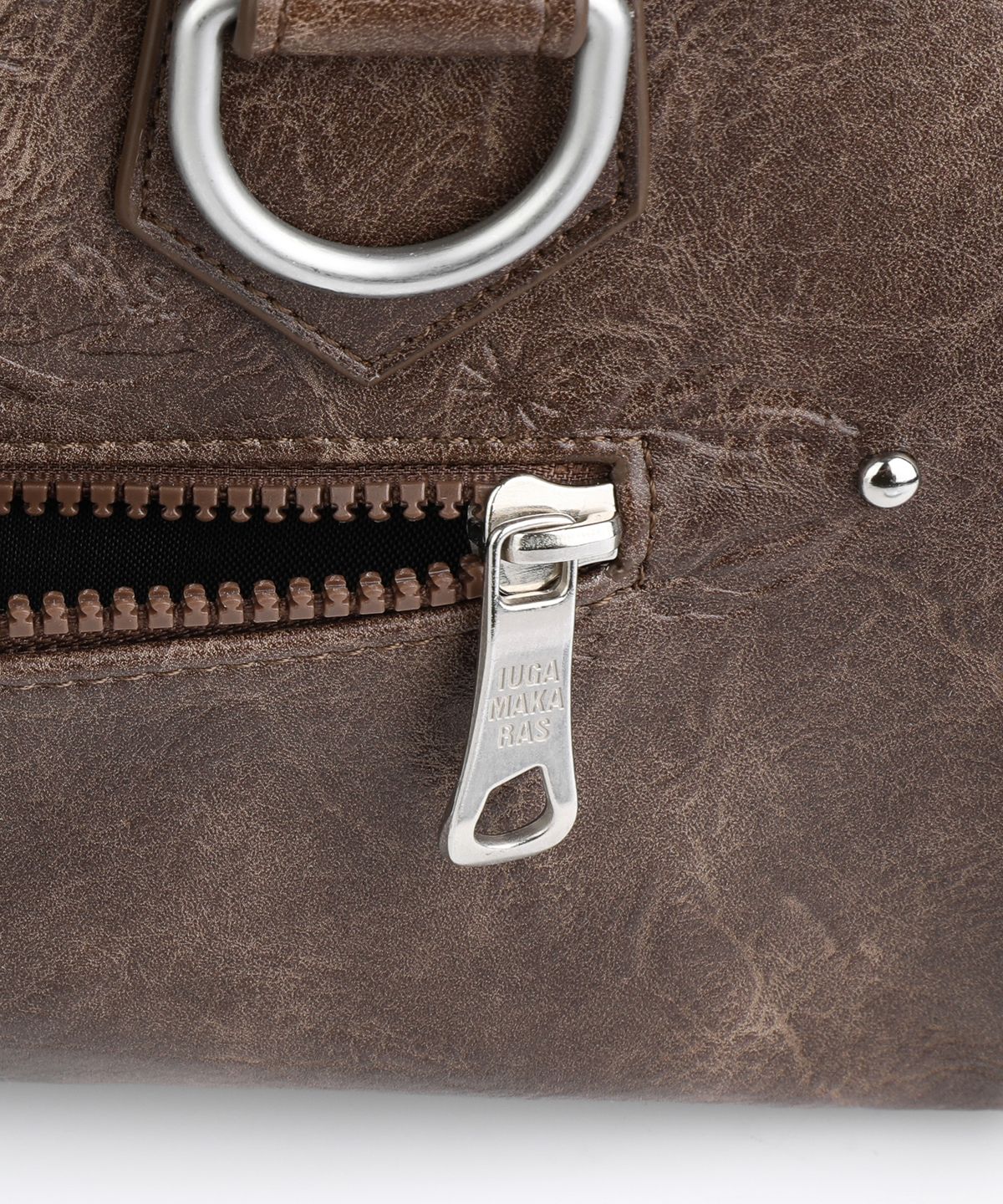 이우가마카라스(IUGAMAKARAS) Studded Leather Bowling Bag (Brown)