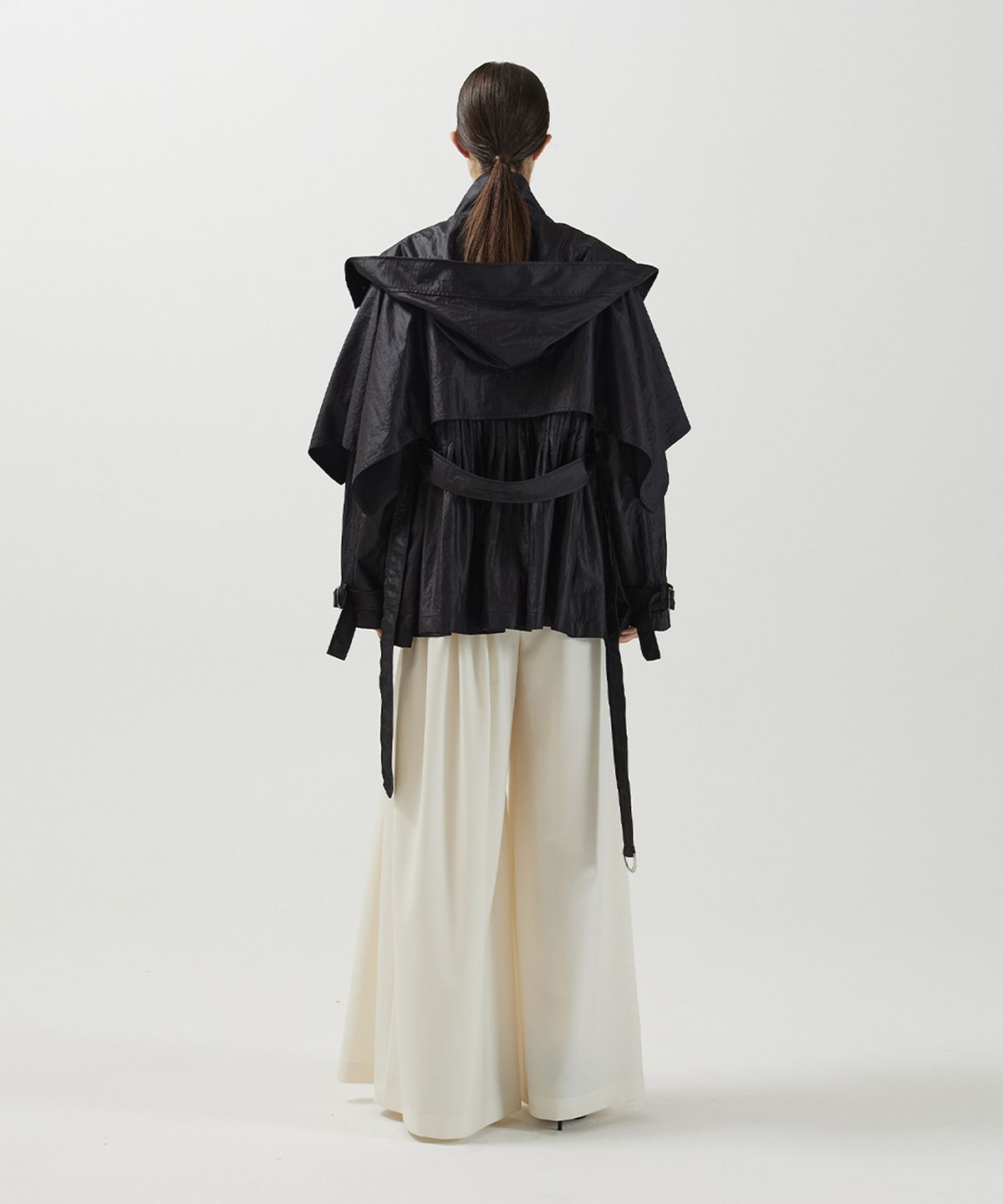 므아므(MMAM) Recycle pleated half coat