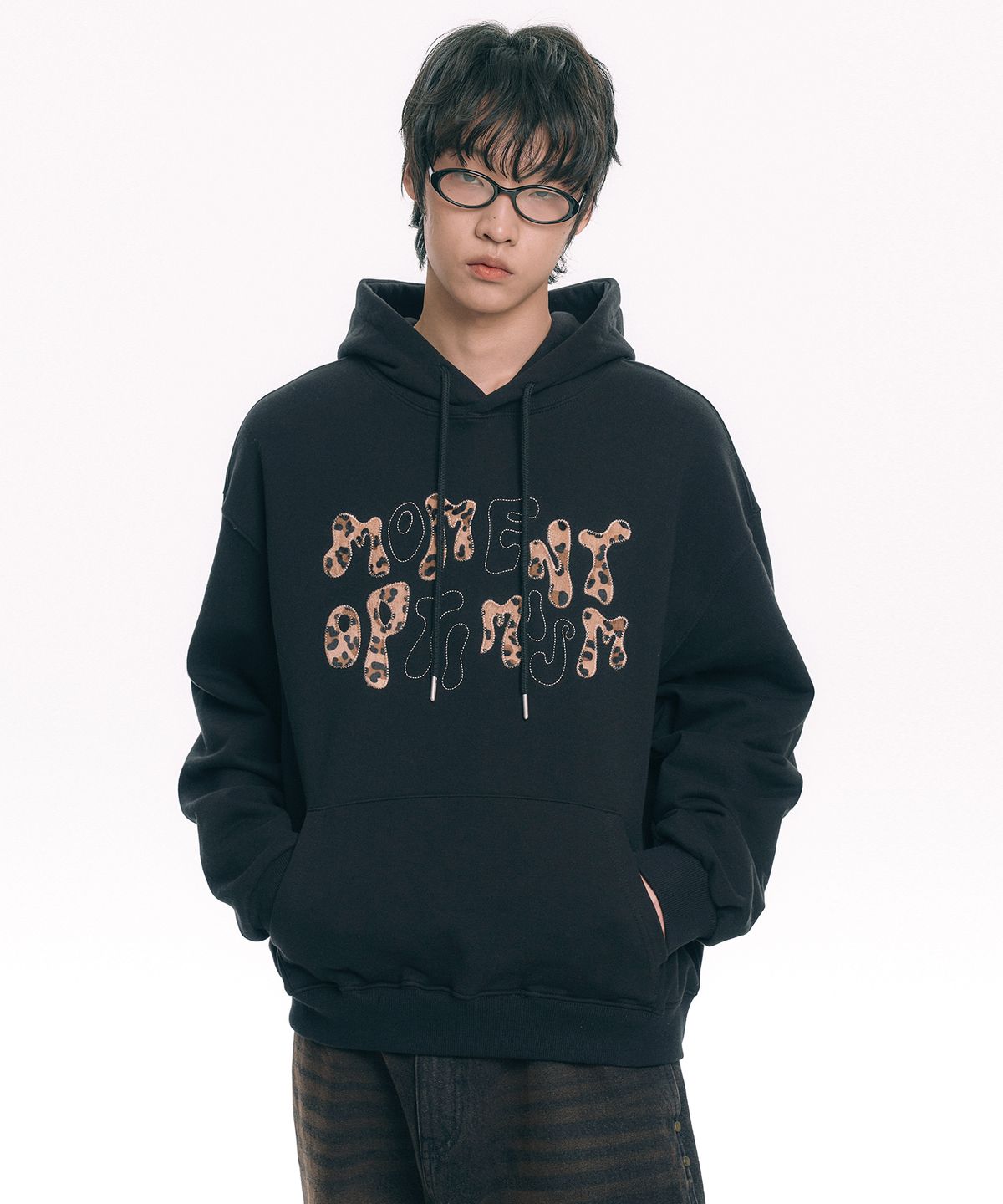 엠오오(MOO) 레오파드 아플리케 후드 - 블랙