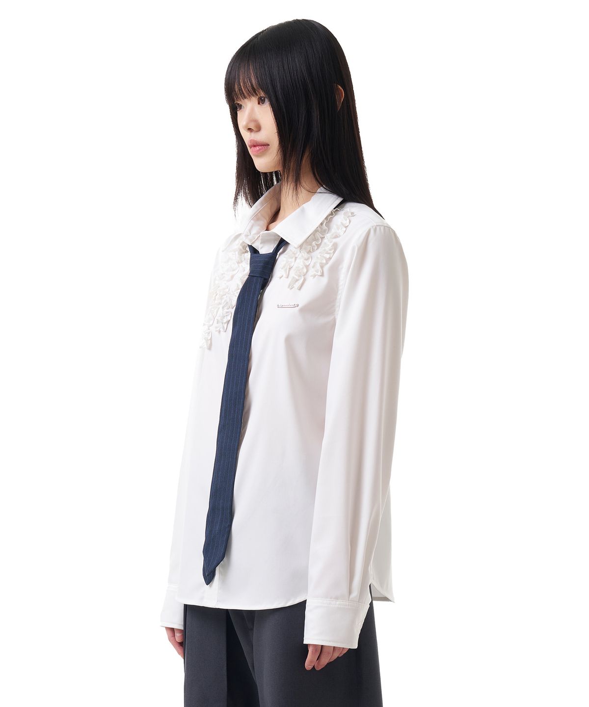 이우가마카라스(IUGAMAKARAS) Pin Striped Tie (Navy)