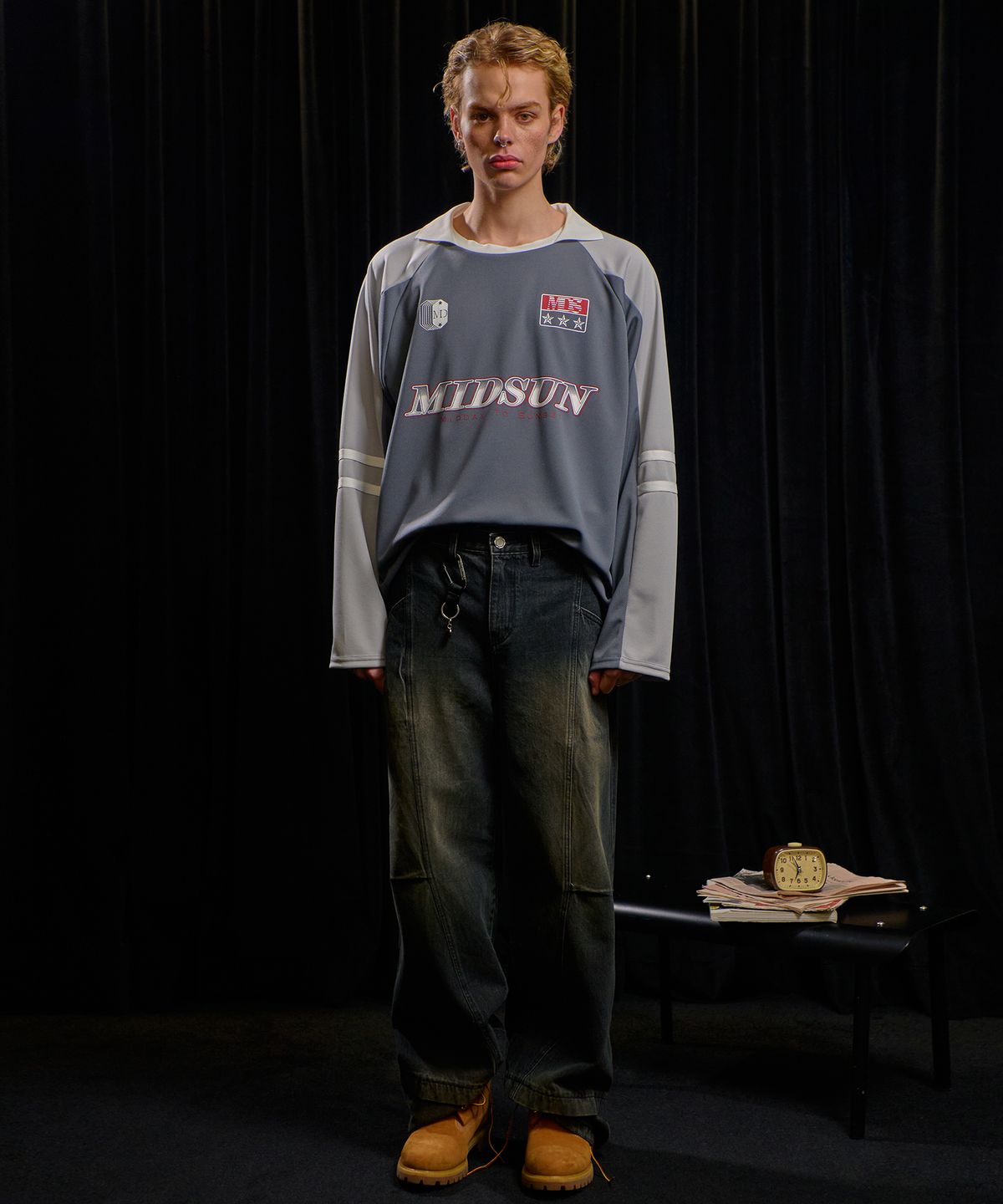 미드선(MIDSUN) Wild Spirit Football Jersey-Charcoal
