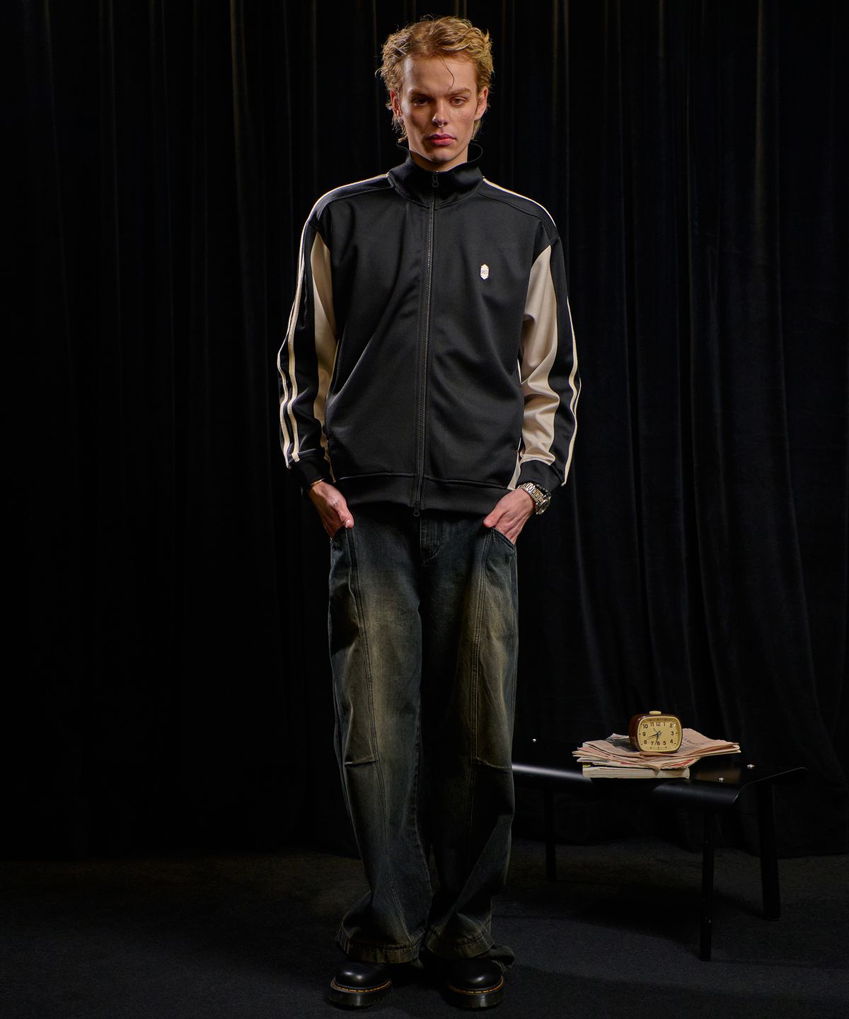 미드선(MIDSUN) Sunset Chase Track top-Black