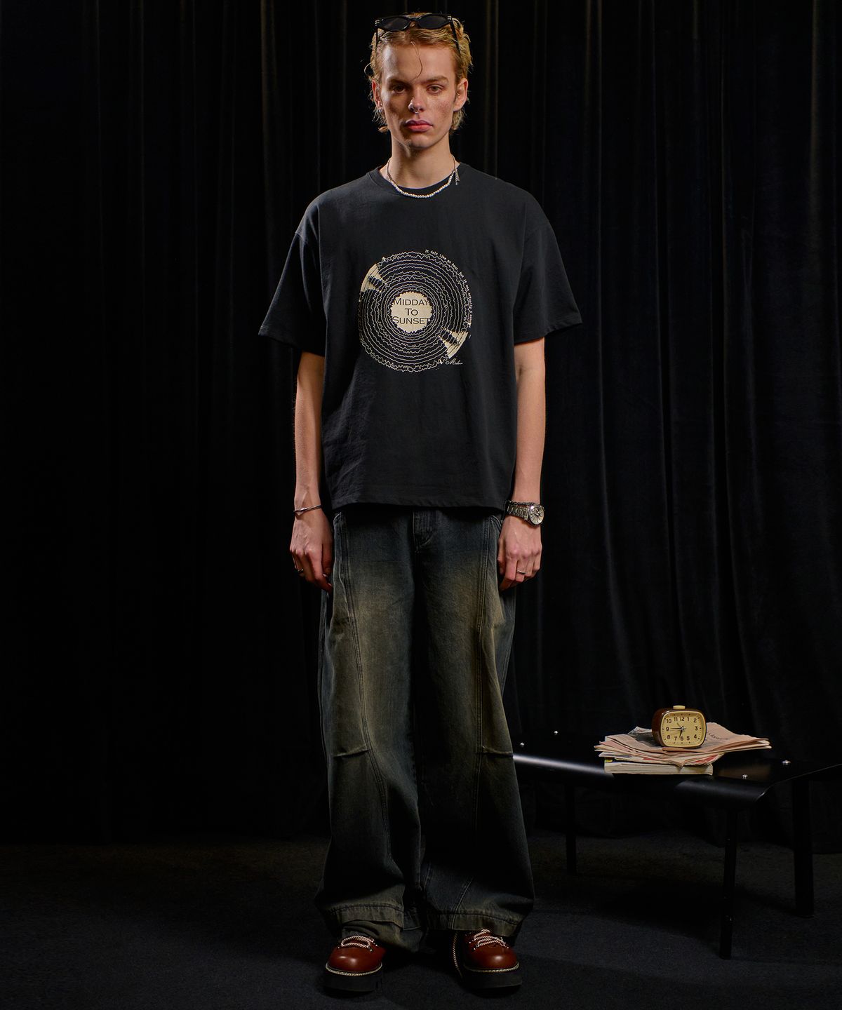 미드선(MIDSUN) Midnight Vinyl Tee Shirt-Black