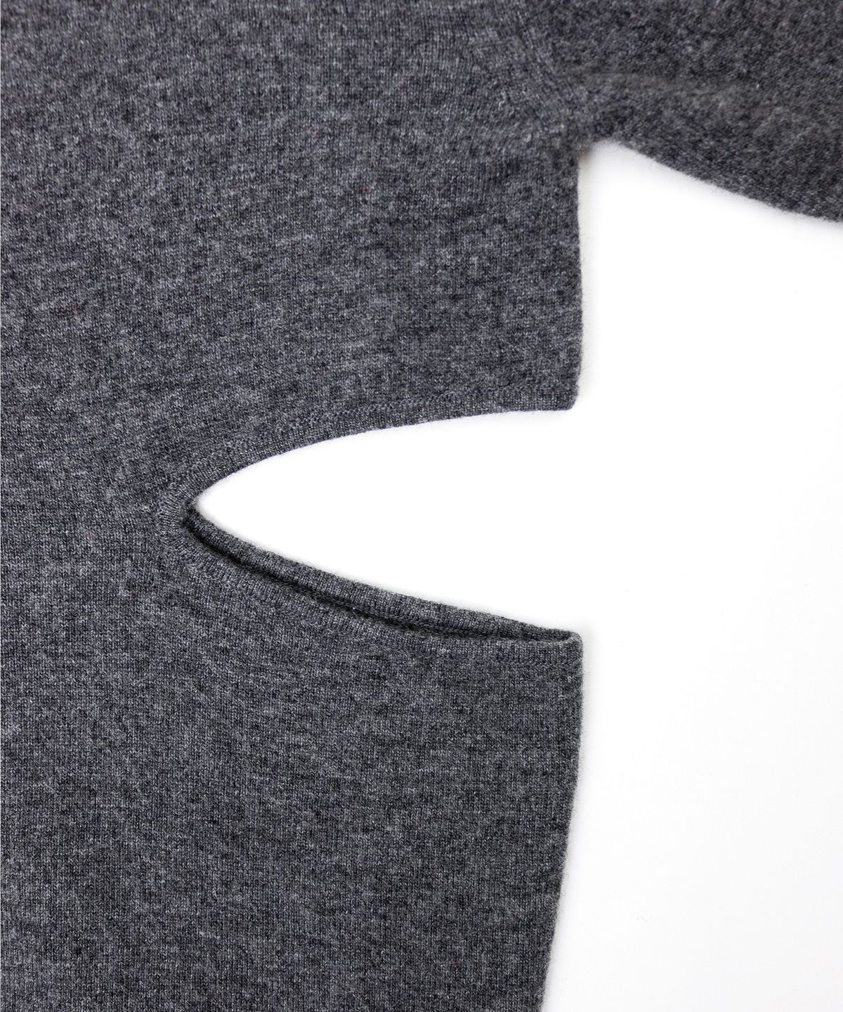애니타임로릭(ANYTIME LOREAK) ORCHID ROUND CARDIGAN - CHARCOAL
