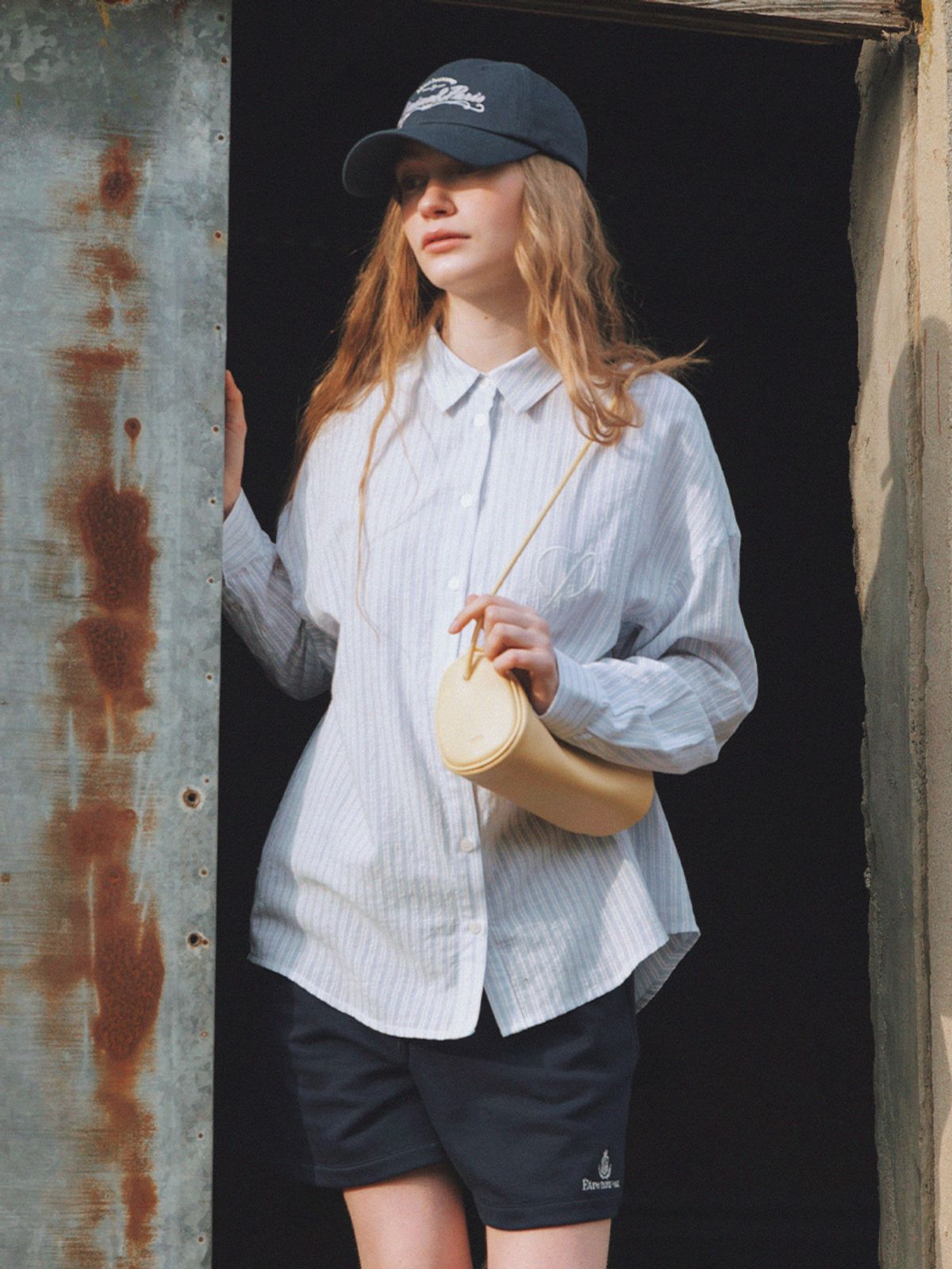 르니나(LENINA) MASHMELLOW long shoulder bag_BUTTER
