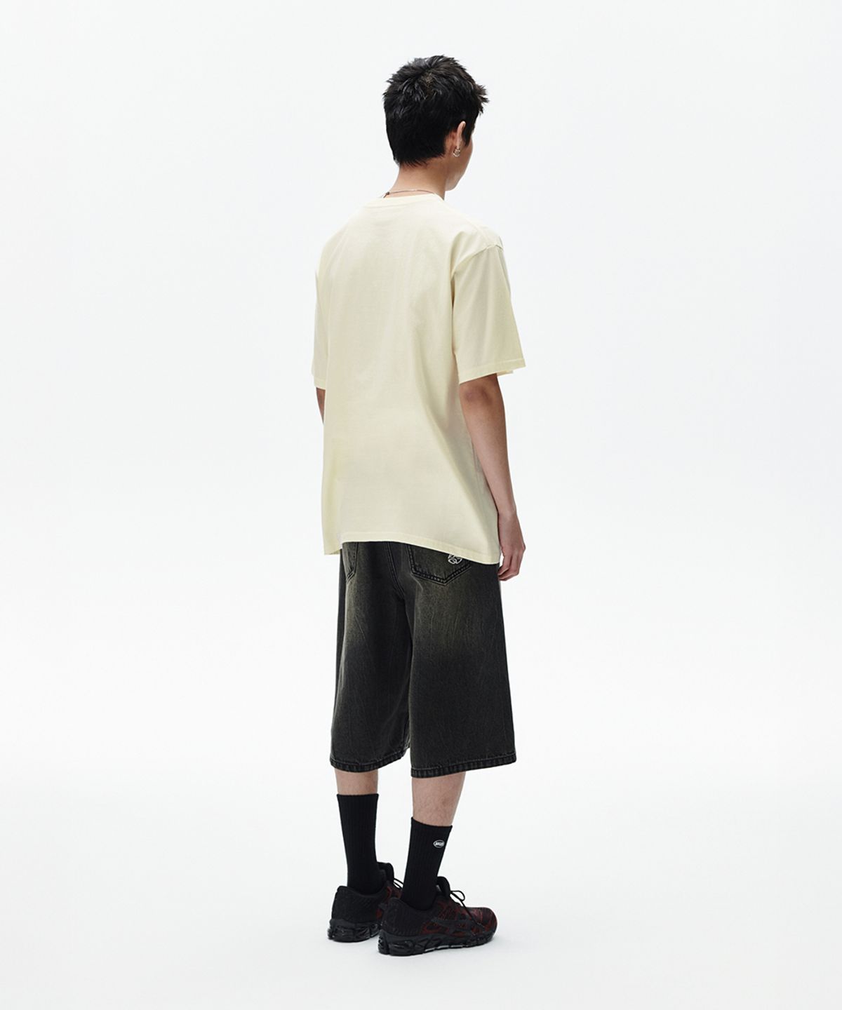 마하그리드(MAHAGRID) MAHA SPELLOUT TEE CREAM(MG2FMMT531A)