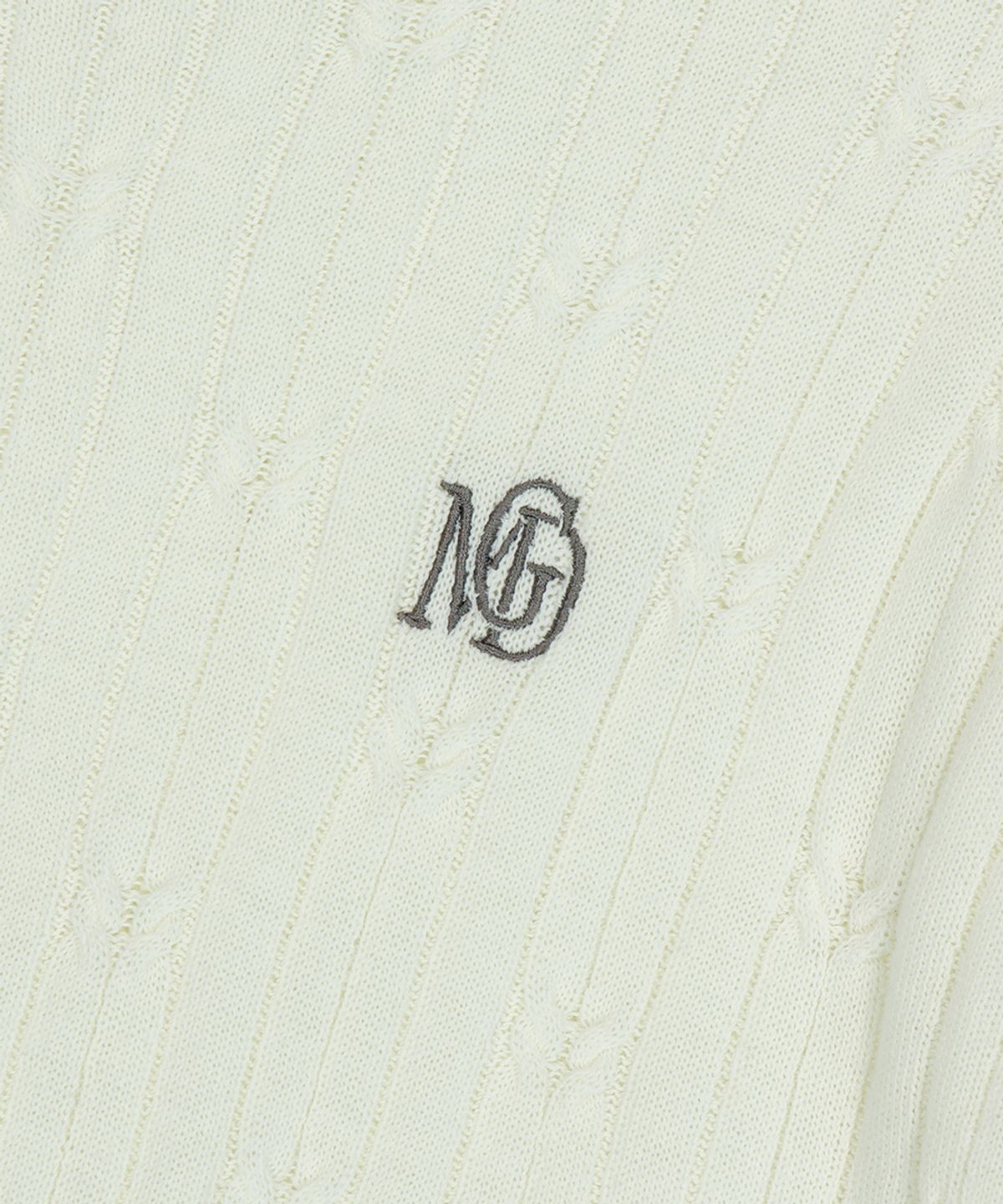 마하그리드(MAHAGRID) CABLE HALF SLEEVE KNIT IVORY(MG2FMFK612A)