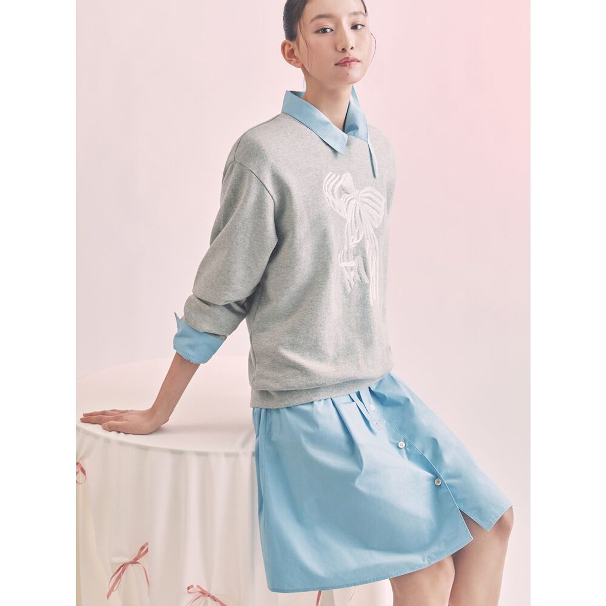 빈폴 레이디스(BEANPOLE LADIES) [B. my] 볼륨 소매 미디엄 기장 원피스  스카이블루 (BF5271N01Q)