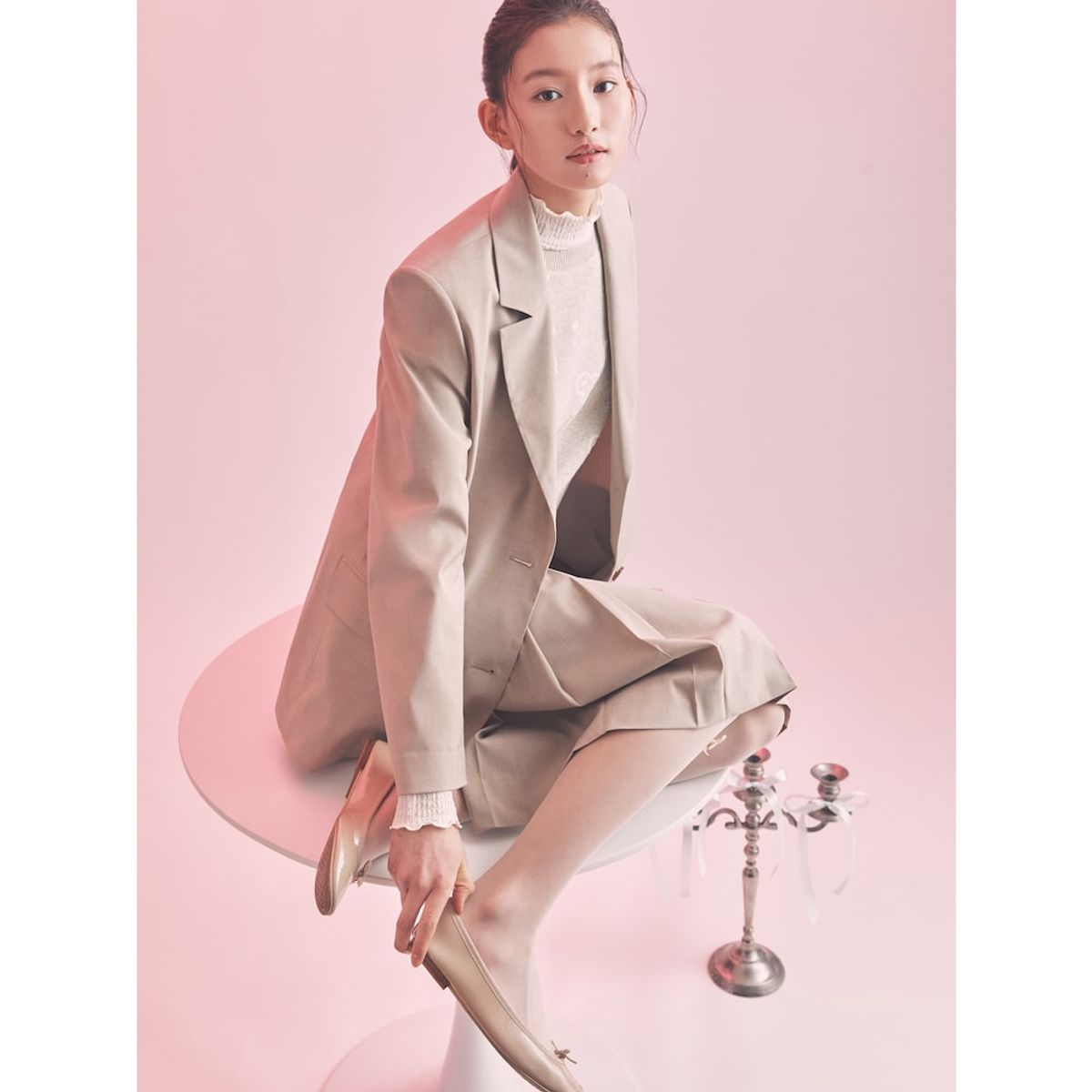 빈폴 레이디스(BEANPOLE LADIES) [B. my] 클래식 플리츠 미니 스커트  베이지 (BF5227N01A)