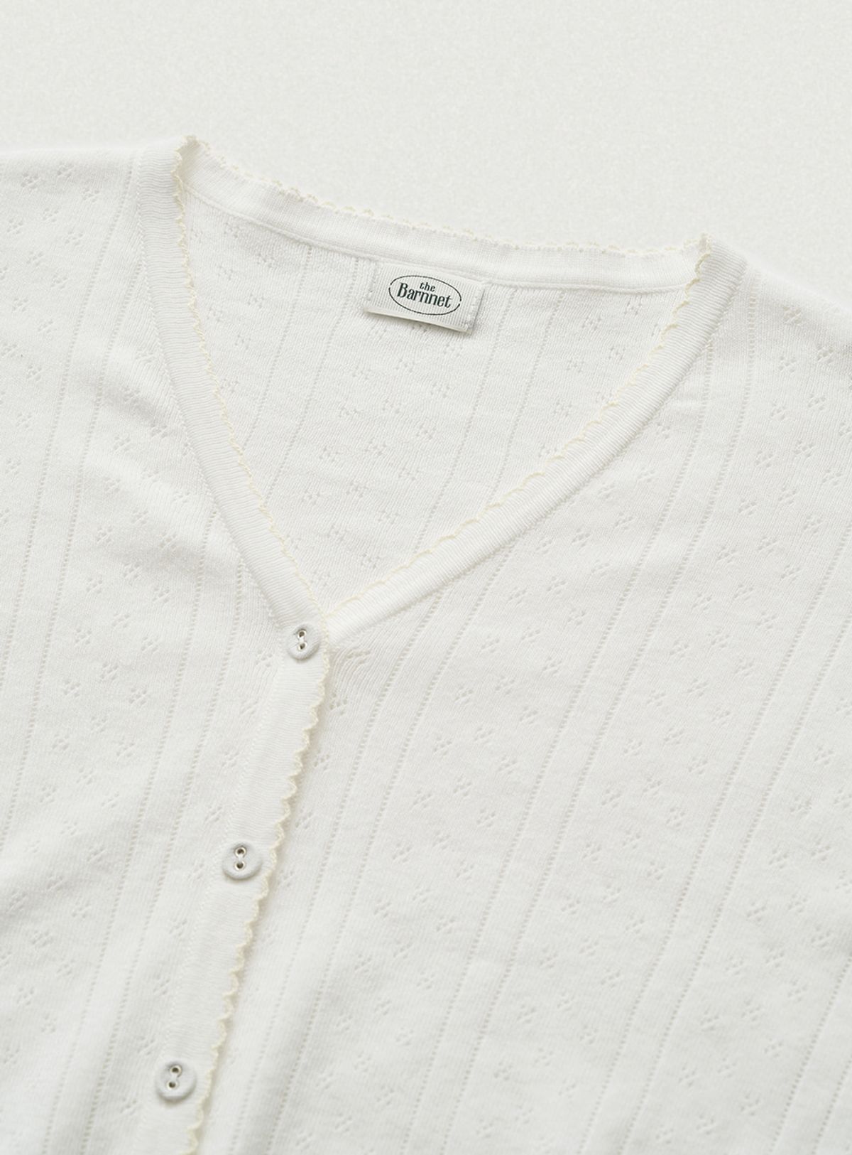 더바넷(THEBARNNET) Cotton Eyelet Knit Cardigan Ensemble With Sleeveless Top_Ivory