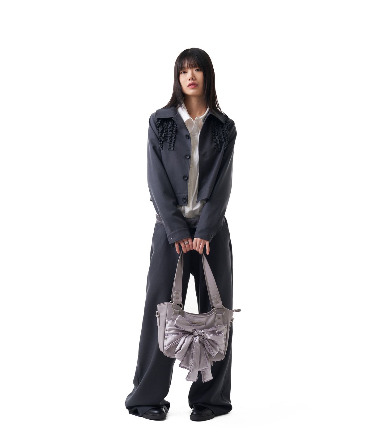 이우가마카라스(IUGAMAKARAS) Frilled Button Jacket (Dark Gray)