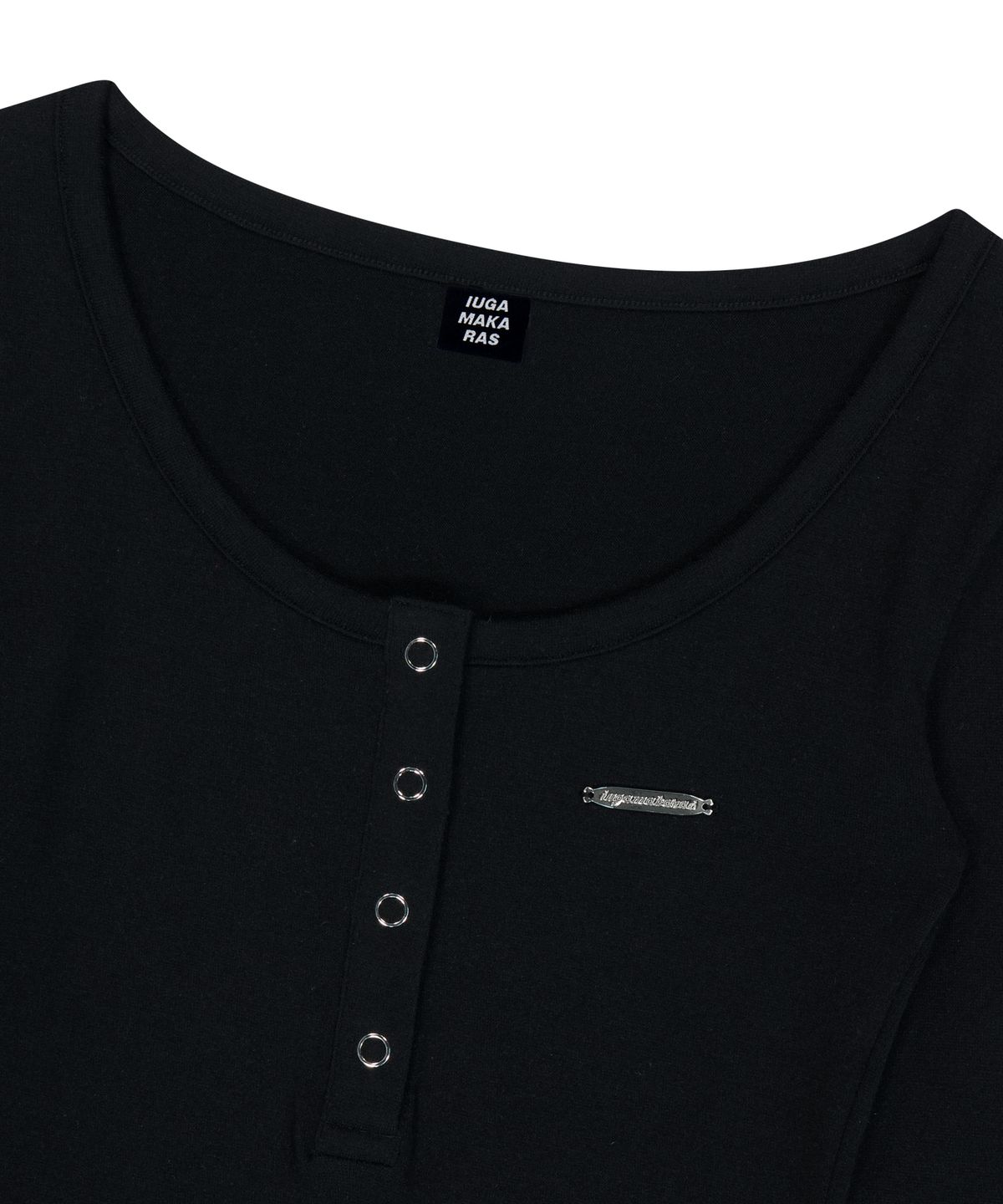 이우가마카라스(IUGAMAKARAS) Button Fitted Top (Black)