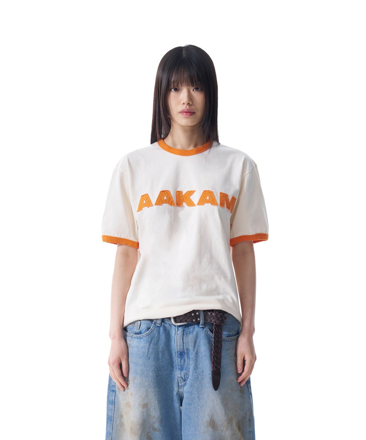 아캄(AAKAM) Logo Patch Ringer Top (Ivory-Orange)