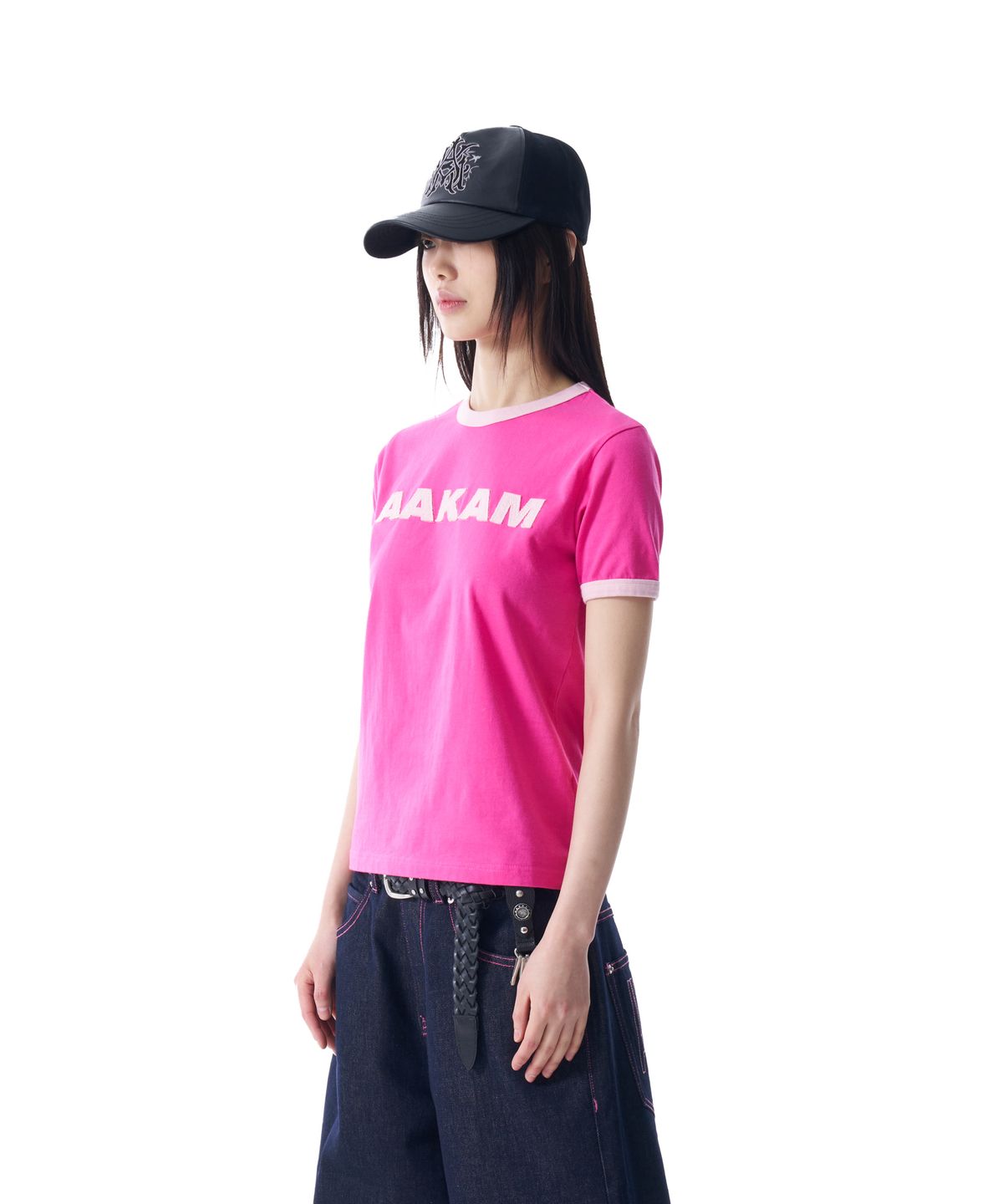 아캄(AAKAM) Logo Patch Ringer Top (Pink-Baby Pink)
