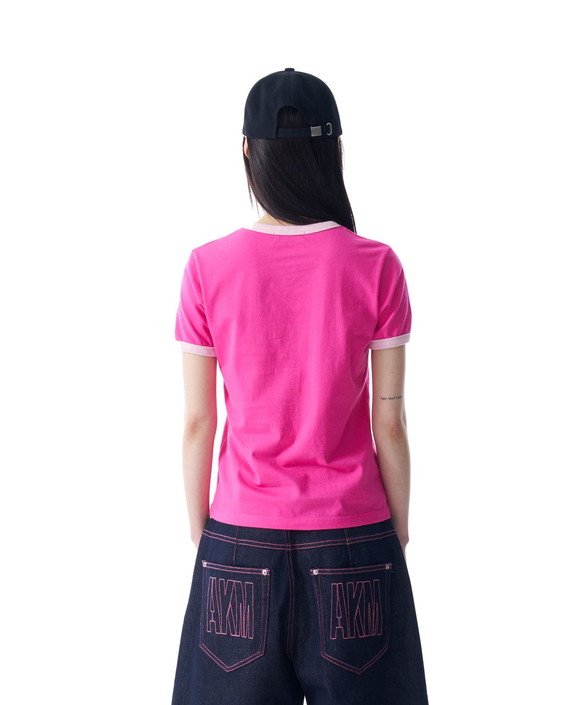 아캄(AAKAM) Logo Patch Ringer Top (Pink-Baby Pink)