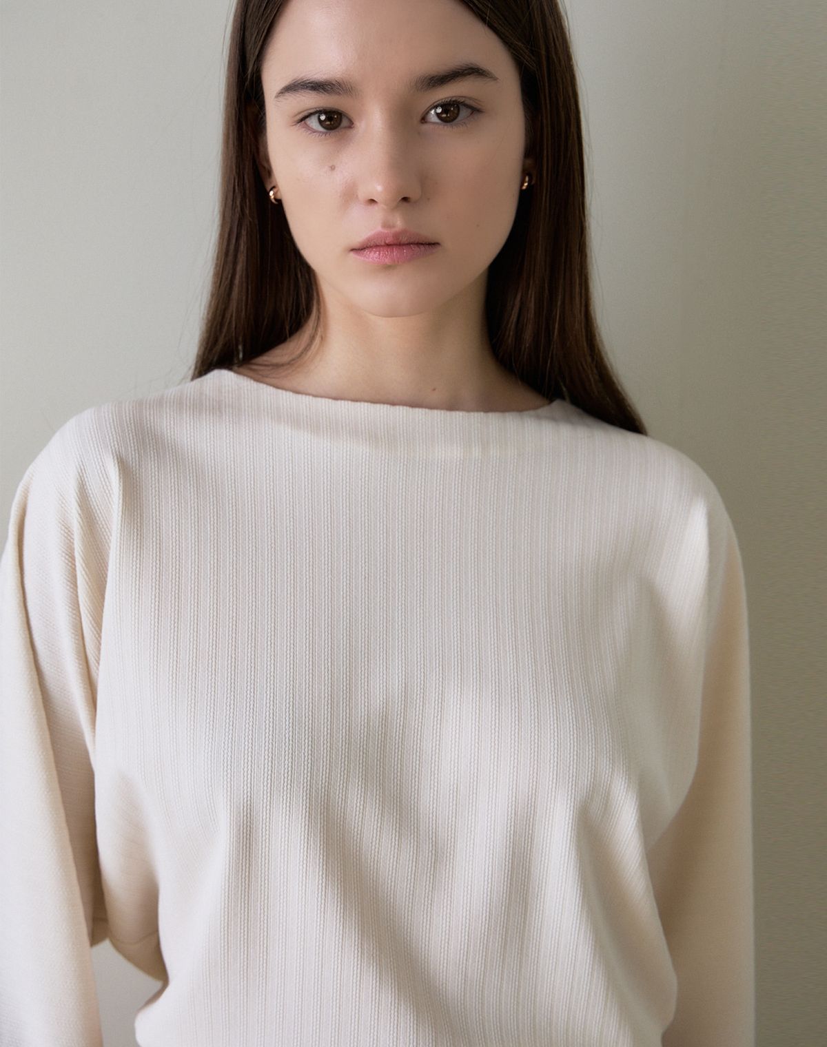지에마르(GIEMAR) BOAT NECK TEE IVORY  보트넥 티 아이보리