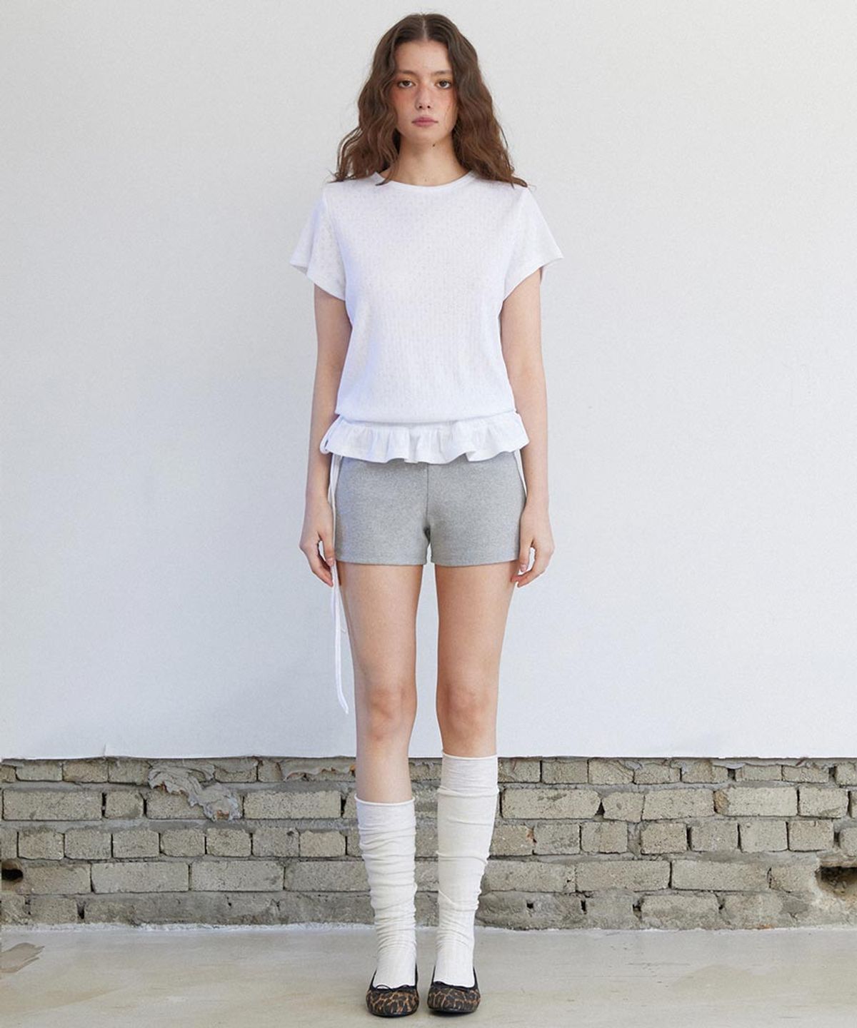 렌세(RENSE) Eyelet Frill Half T-shirt White