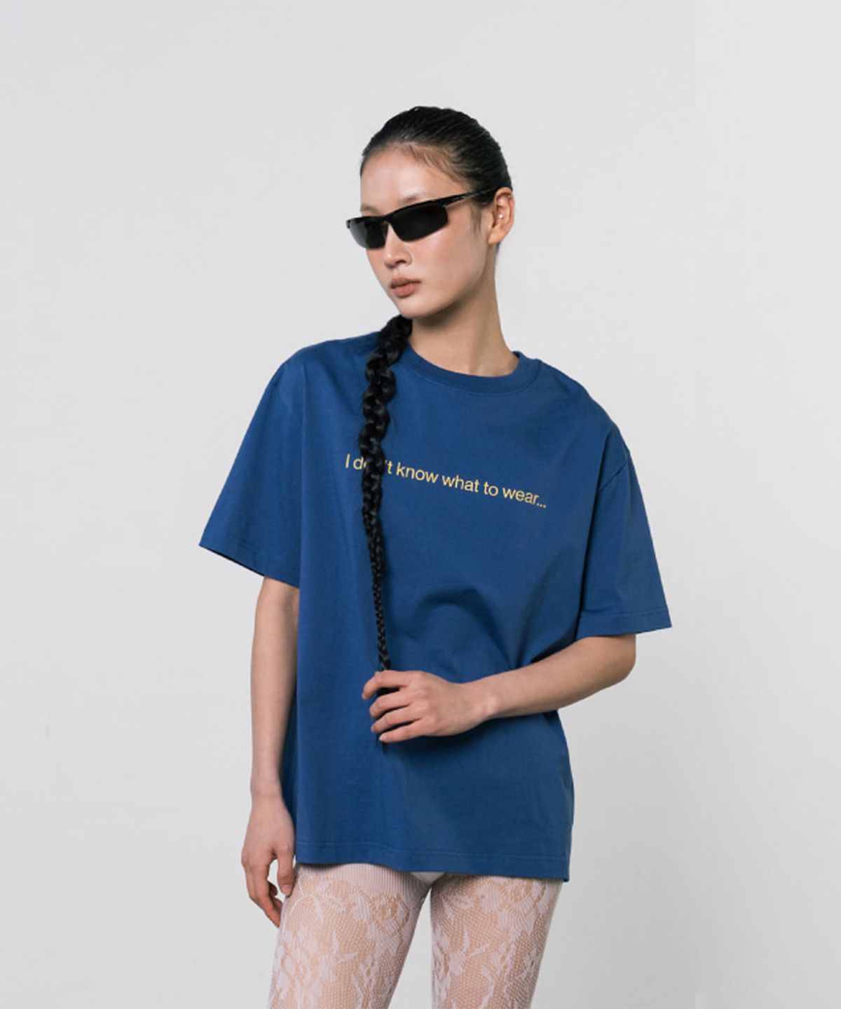 쓰리투에이티(THREE TO EIGHTY) Still it ... T-SHIRT BLUE