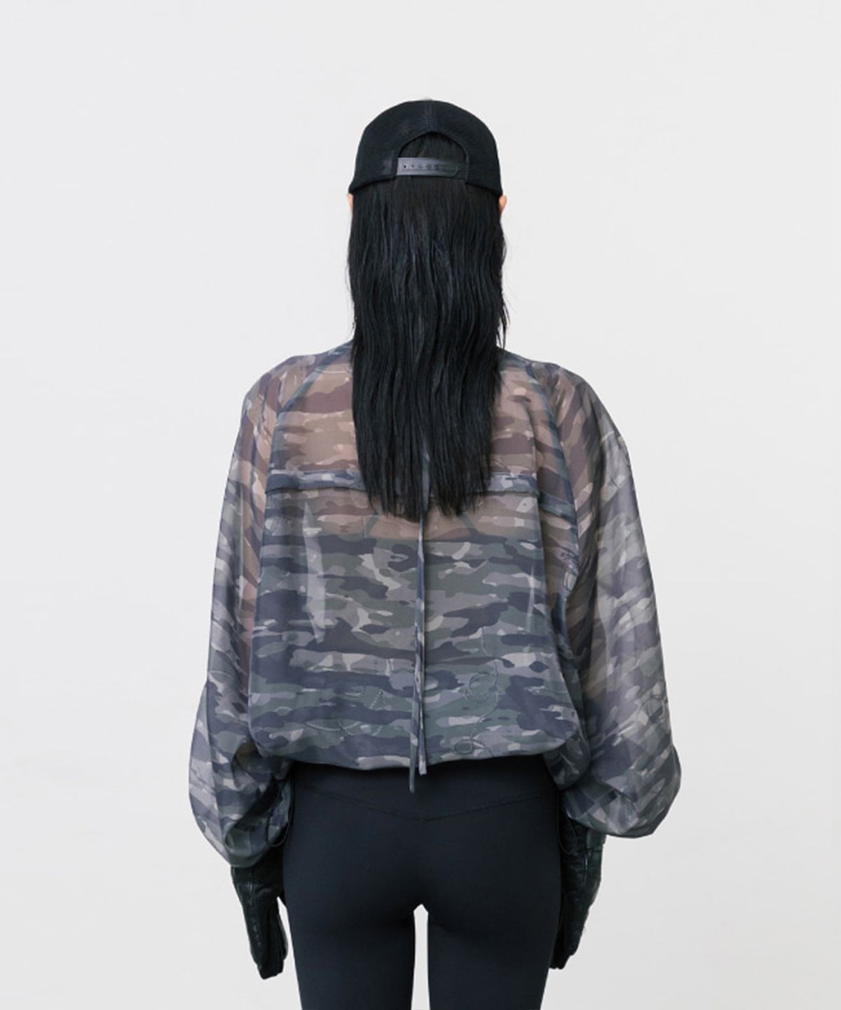 쓰리투에이티(THREE TO EIGHTY) ROPE CAMO SHEER WINDBREAKER KHAKI