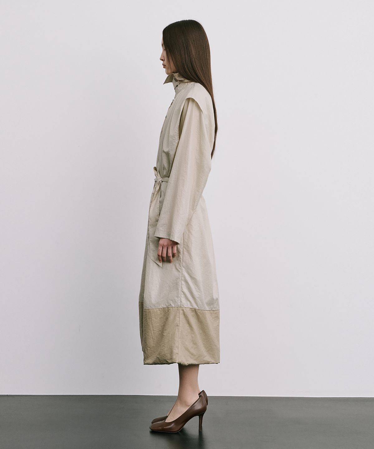 분더캄머(WNDERKAMMER) Moon Jar - Shaped Trench Coat_Beige (달항아리모양 트렌치코트_베이지)