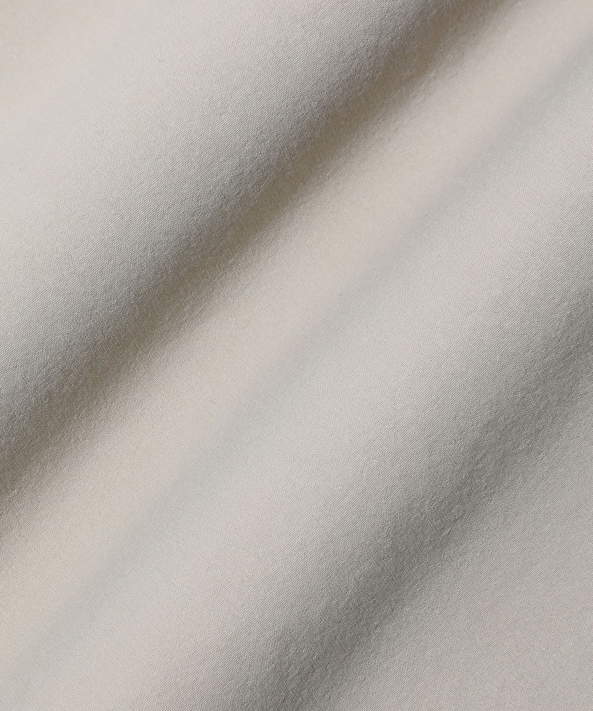 빈트릴(BEENTRILL) 스프레이 로고 우븐 점퍼(라이트 베이지)