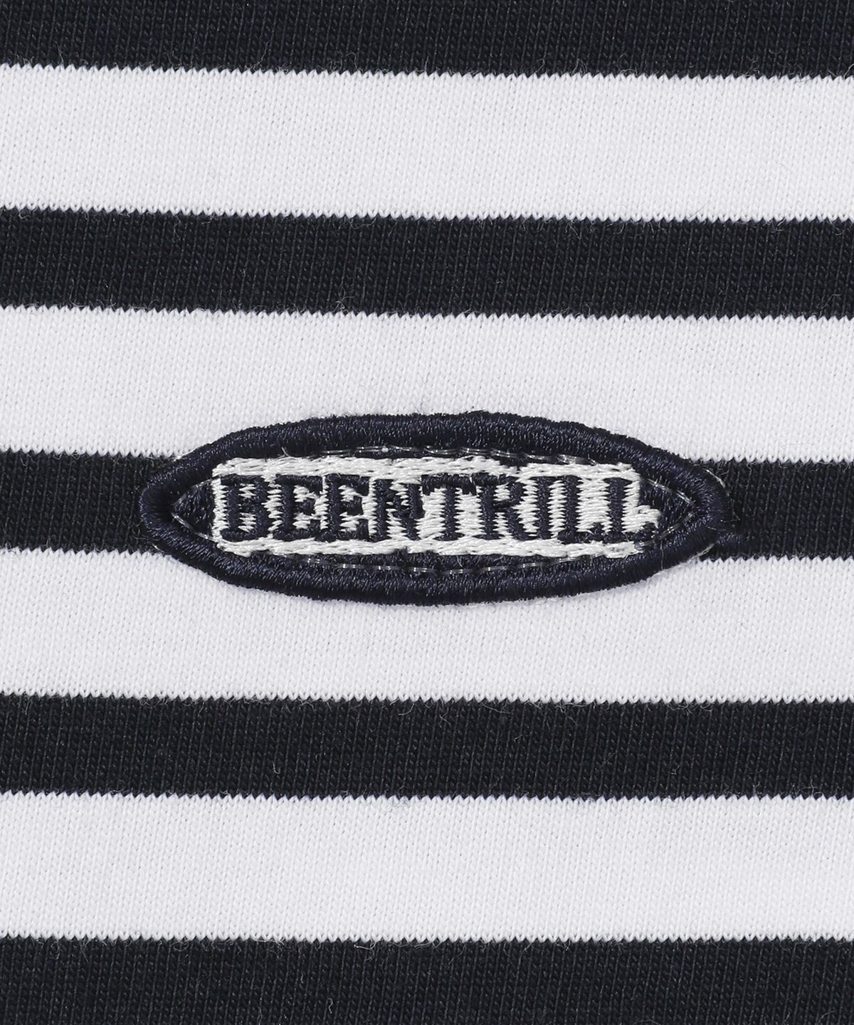 빈트릴(BEENTRILL) 오벌 와펜 스트라이프 티셔츠(네이비)