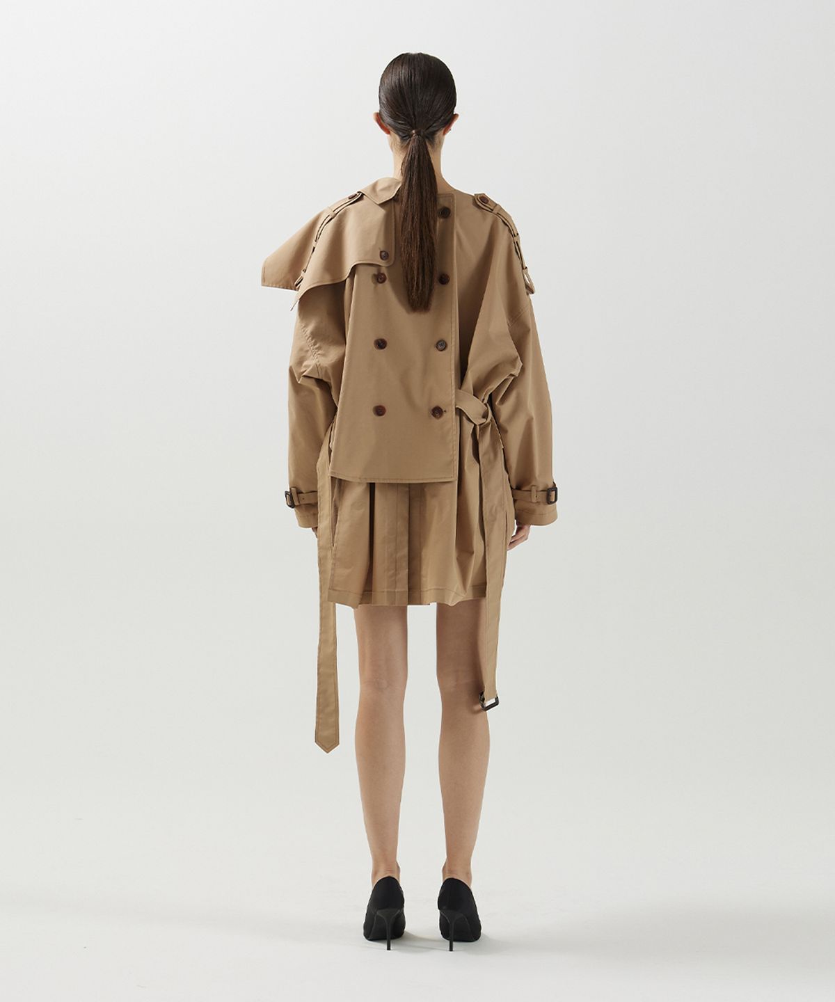므아므(MMAM) Half trench coat
