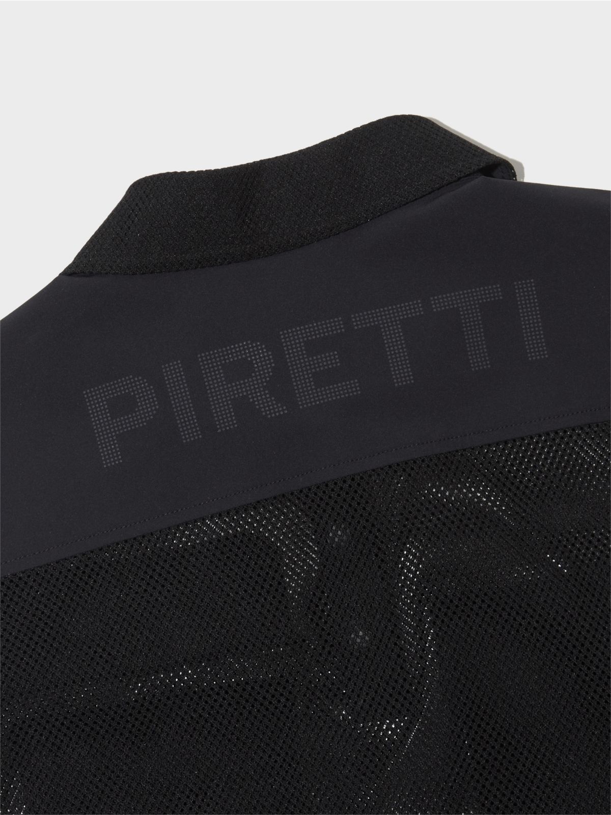 피레티(PIRETTI) 사보나 메쉬 베스트 W_Black