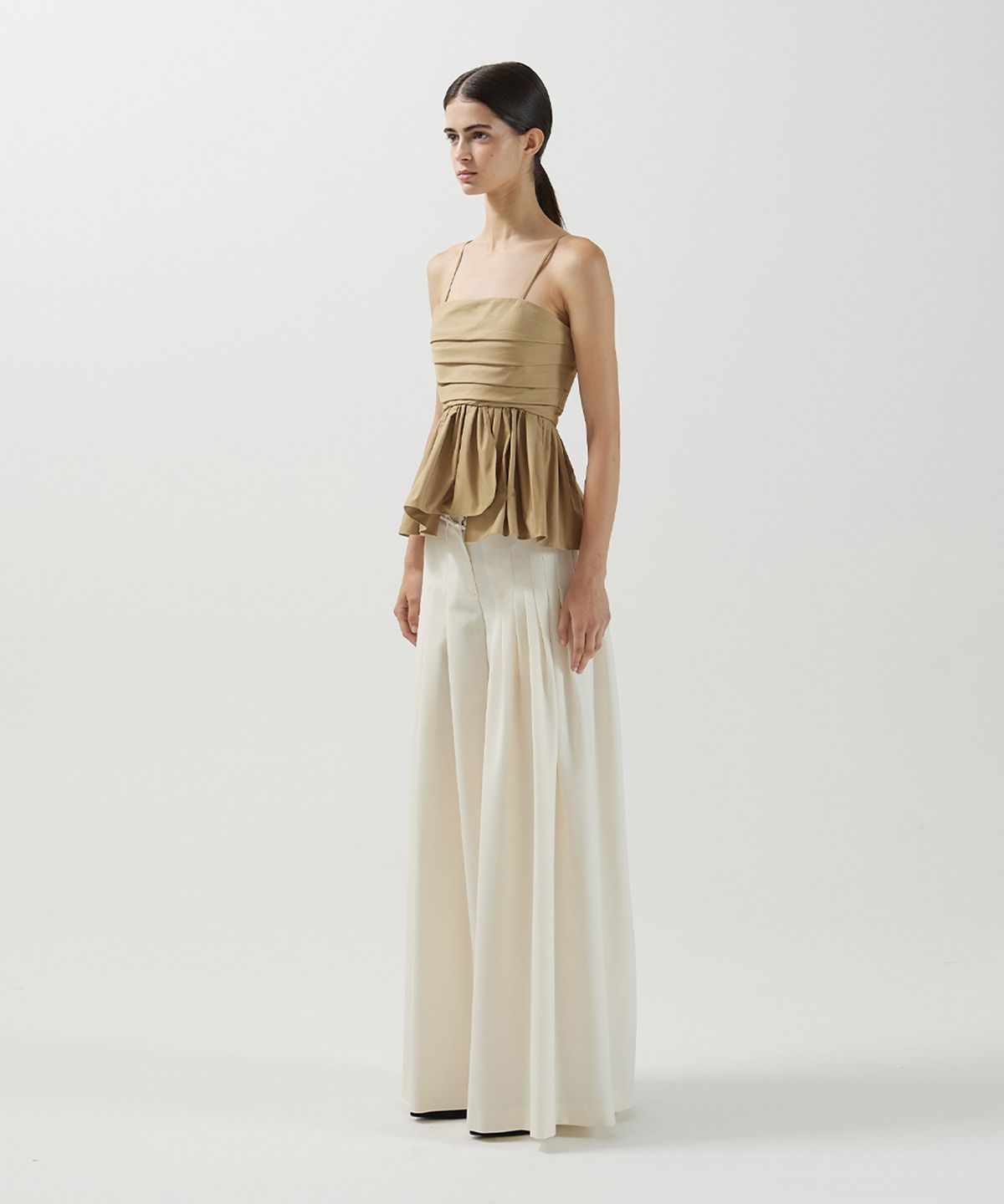 므아므(MMAM) Strap pleated bustier