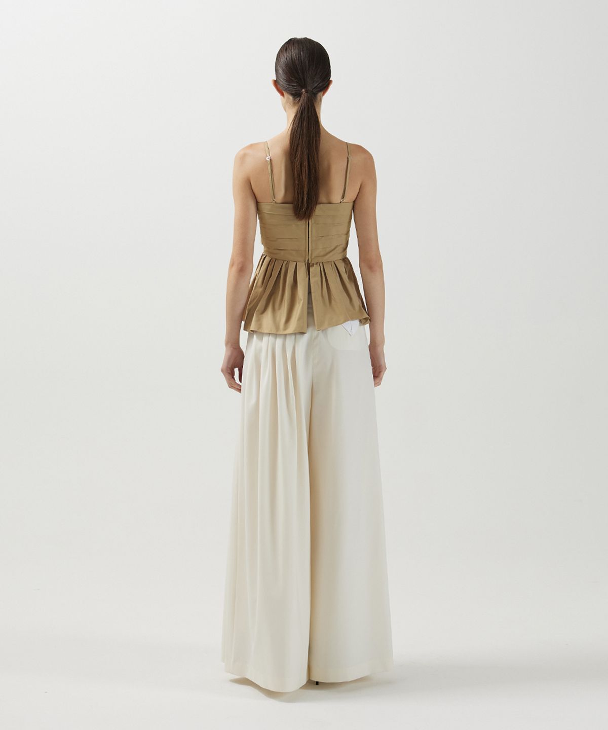 므아므(MMAM) Strap pleated bustier