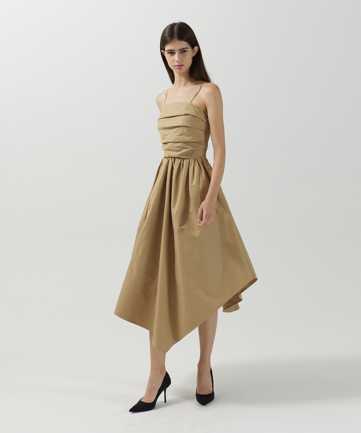 므아므(MMAM) Strap pleated dress