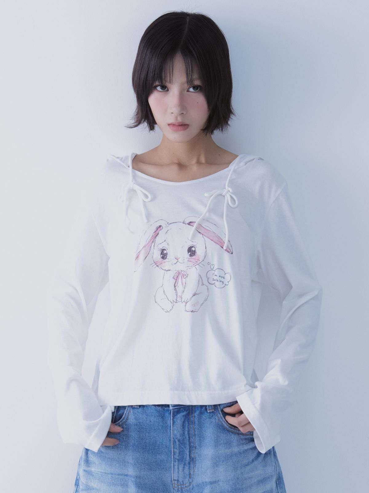 쎄쎄쎄(SETSETSET) SULKING RABBIT HOODIE