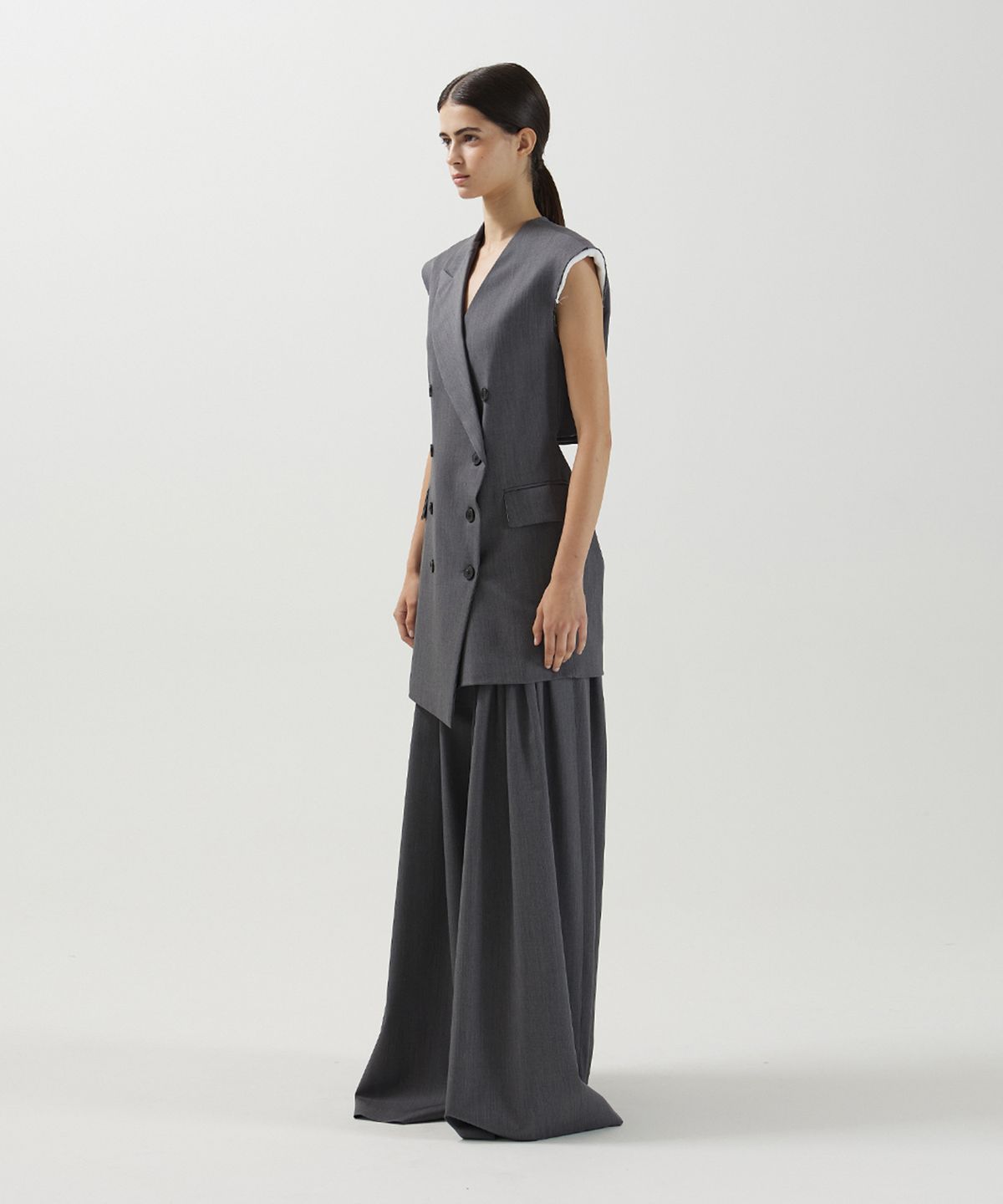 므아므(MMAM) Wide pin tuck slacks