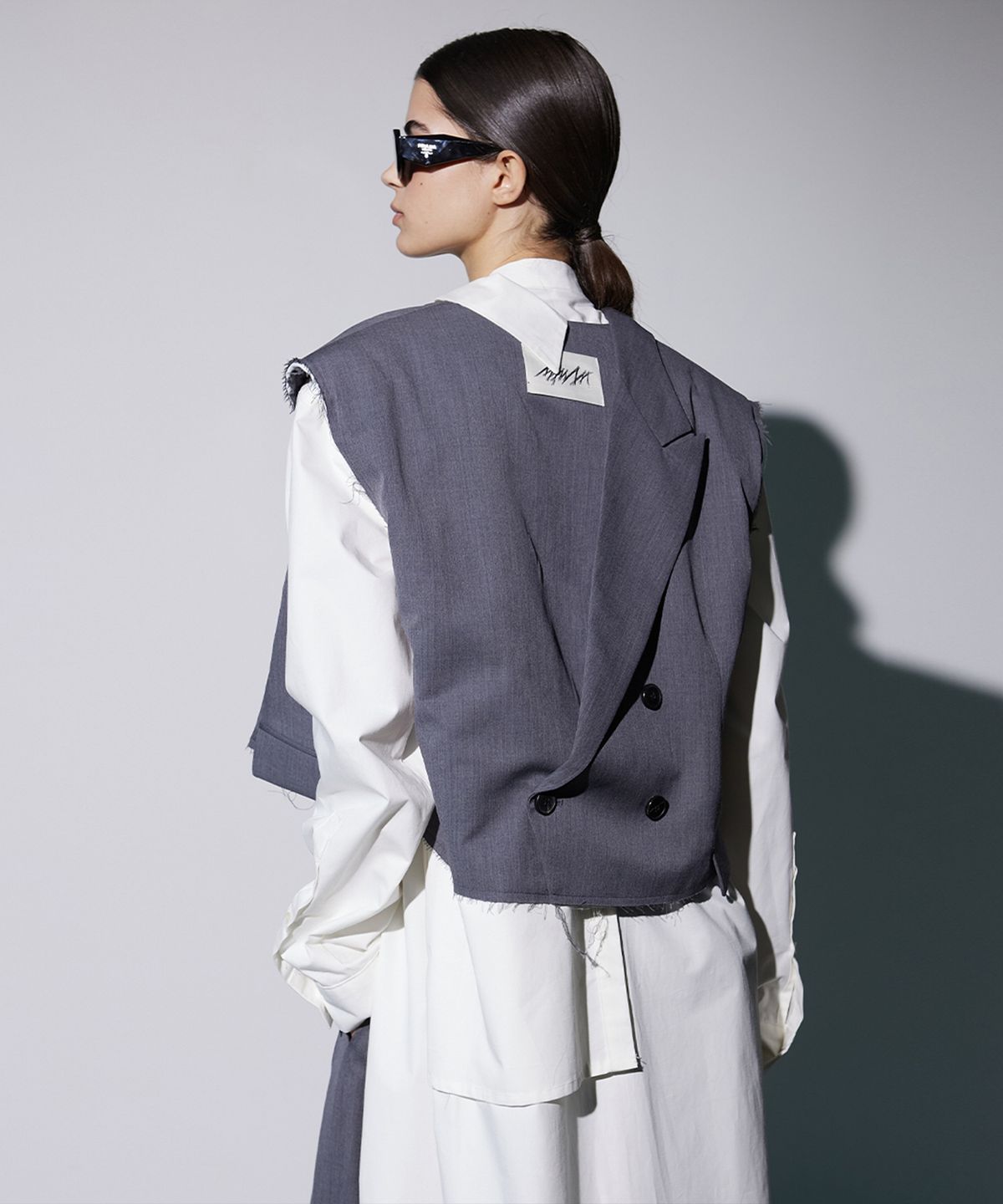 므아므(MMAM) Origami crop vest