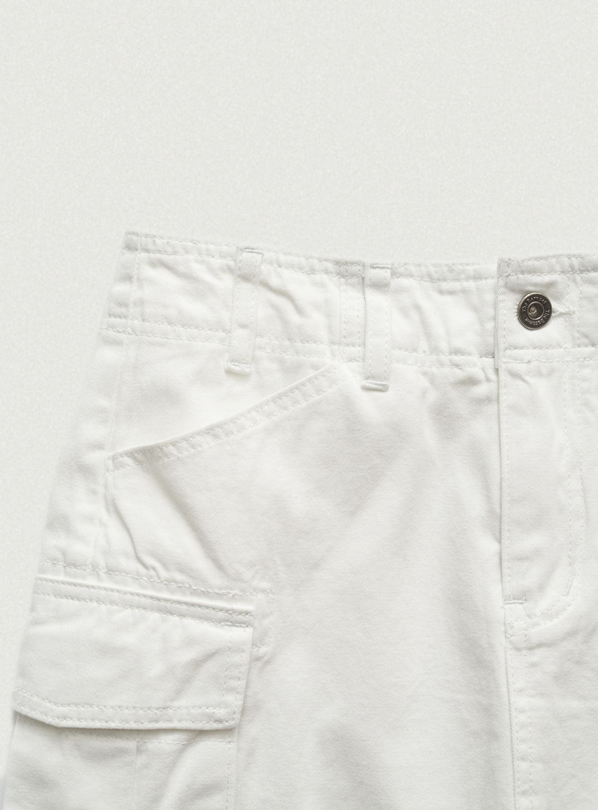 더바넷(THEBARNNET) Heather Cargo Mini Skirt _White